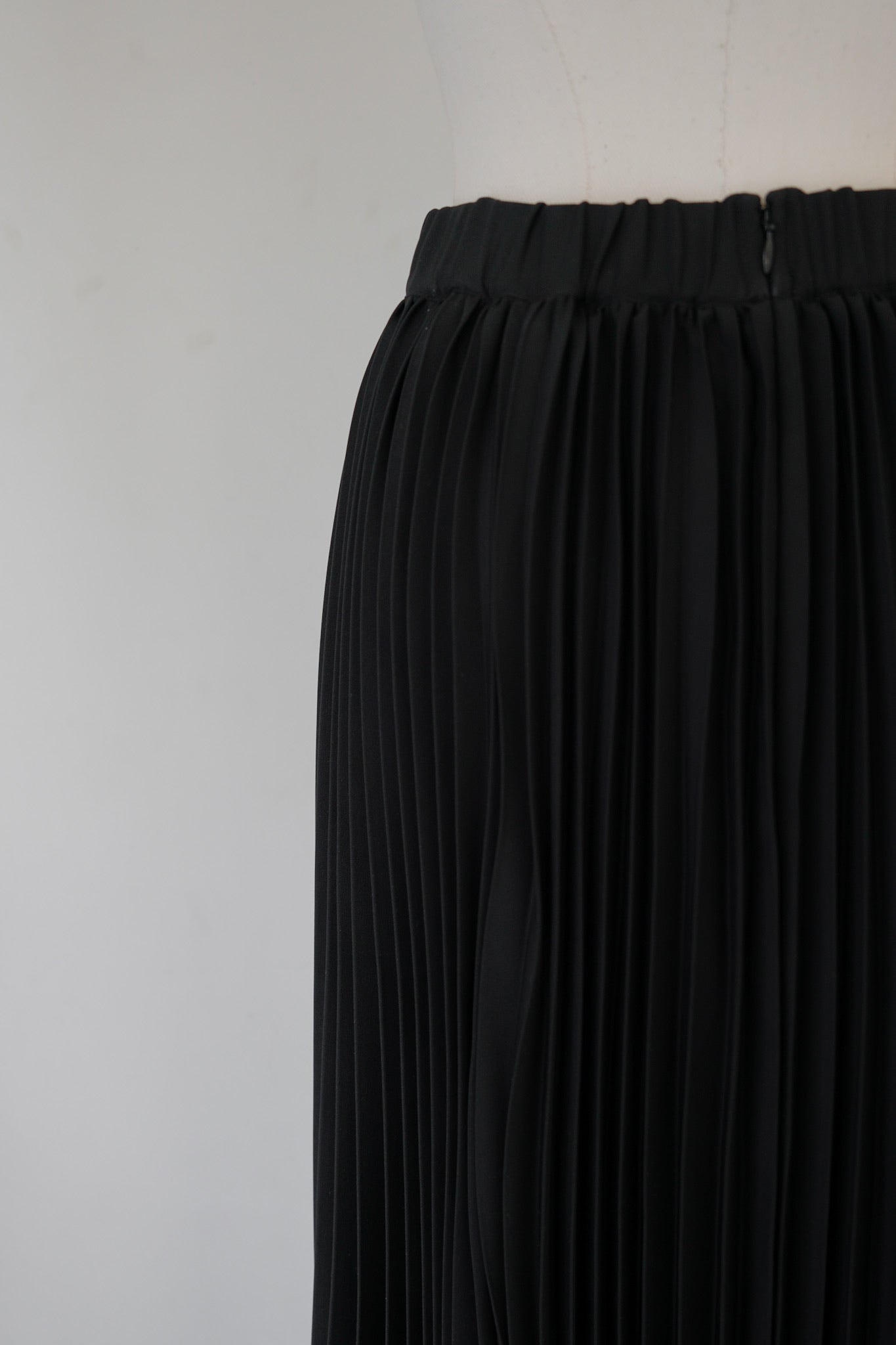 soft pleats skirt