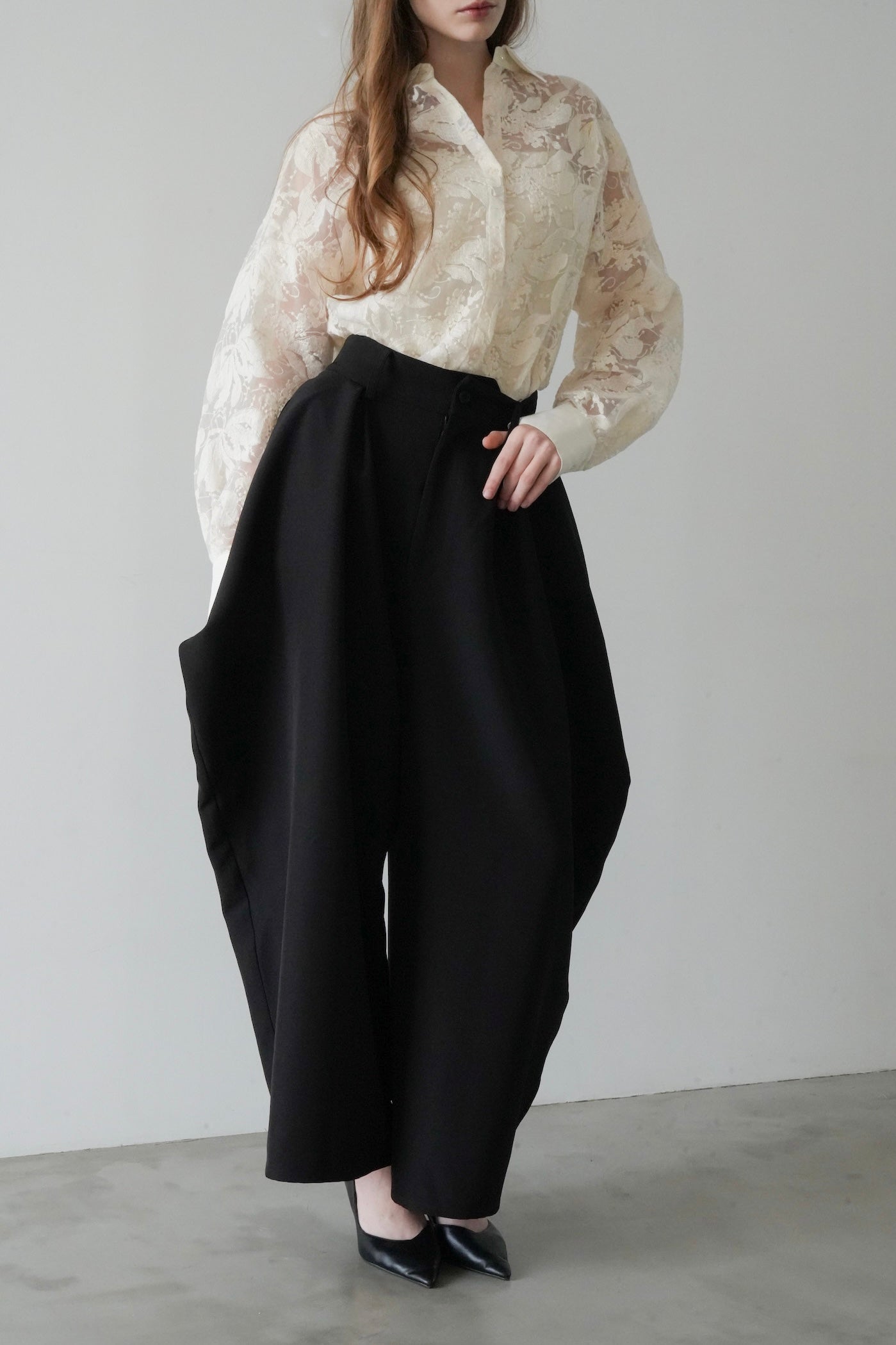 cocoon tuck pants