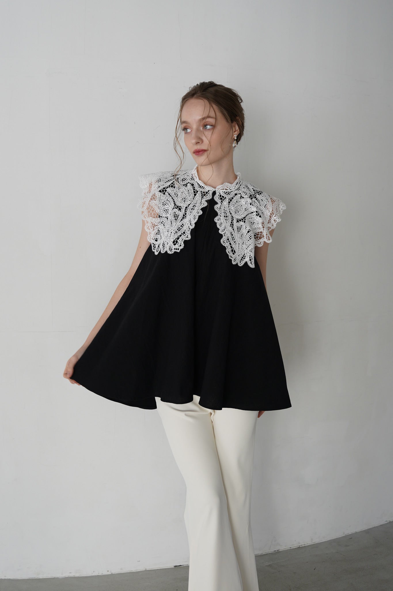 【美品・4月末まで出品】acka lace sleeve jacket Acka lace sleeve jacket - メルカリ