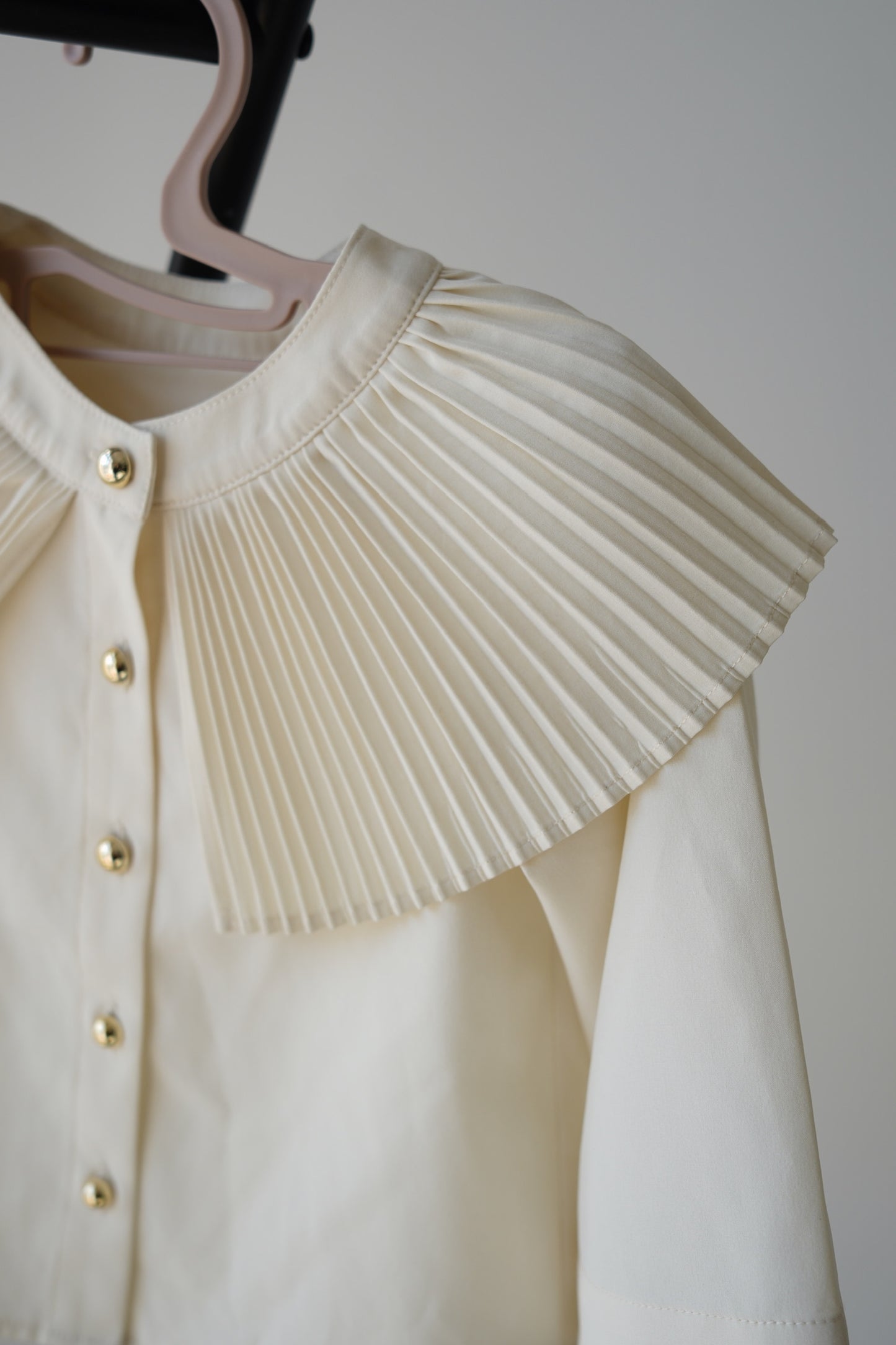 ［kids］pleats collar blouse