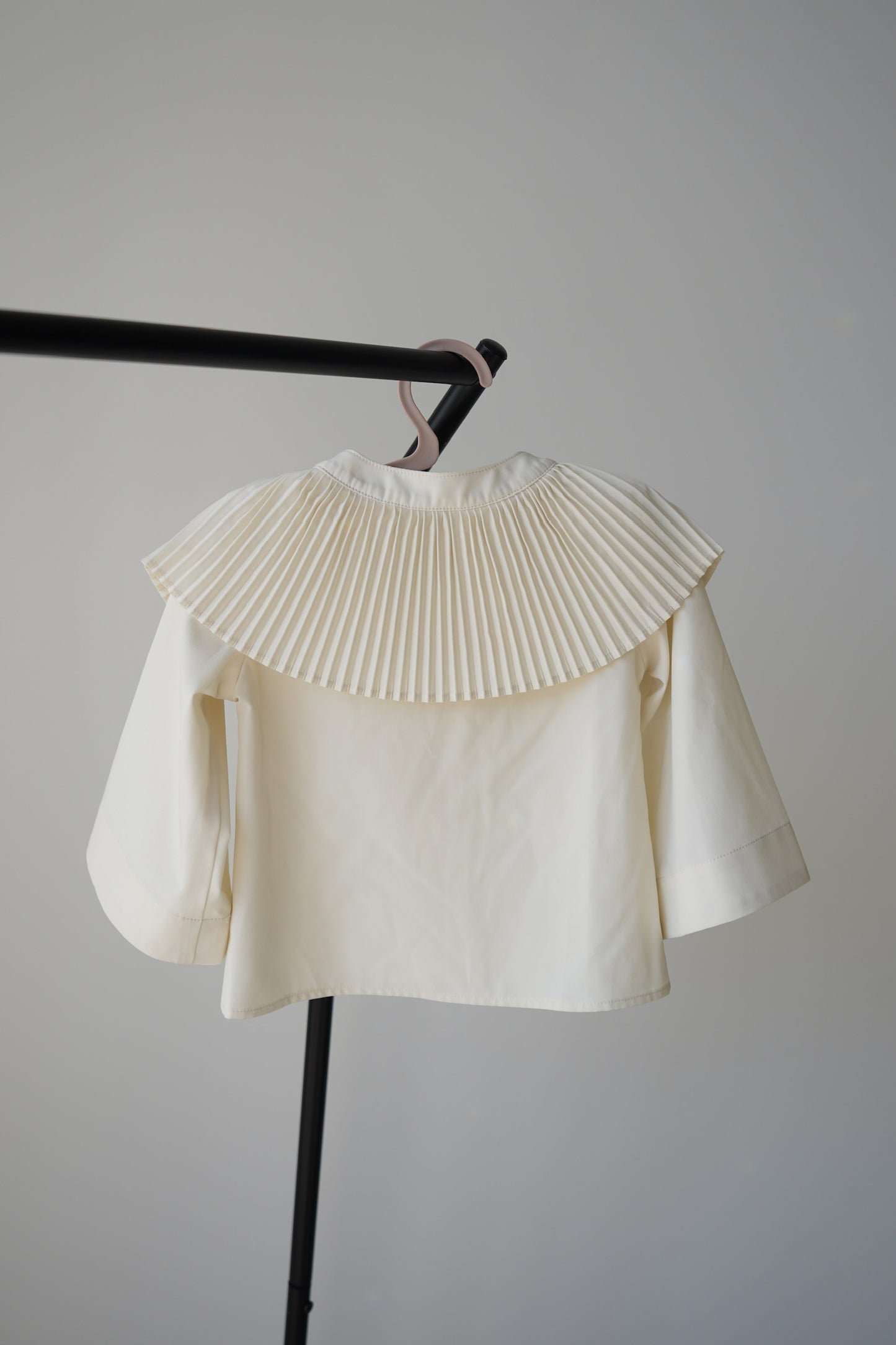 ［kids］pleats collar blouse