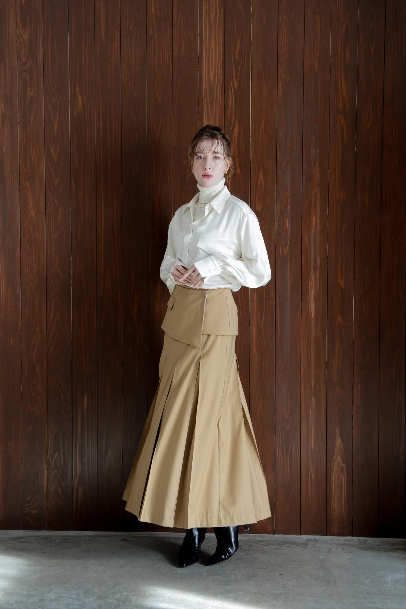 pleats wide skirt