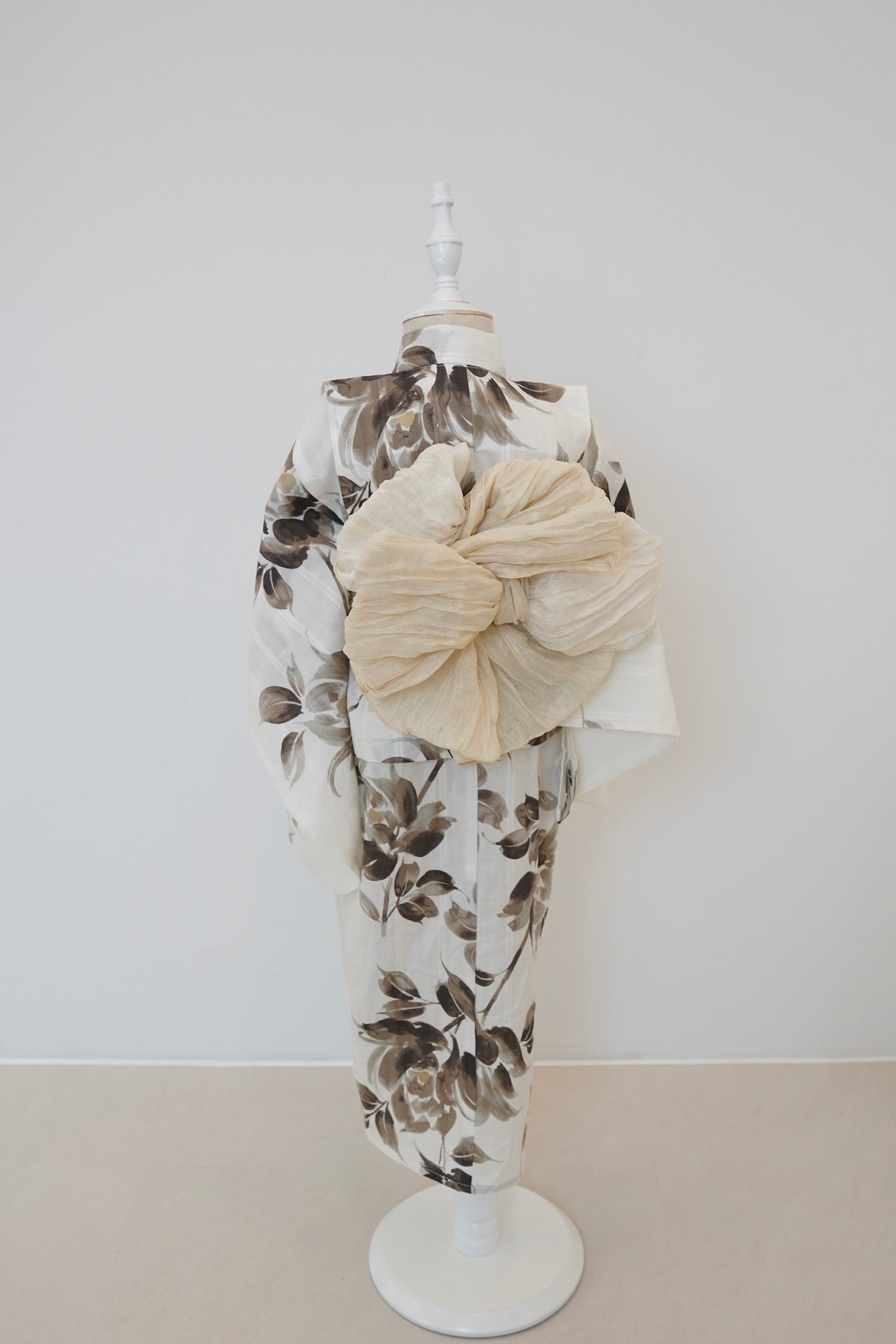 ［utatane×Acka.］kids 山茶花 white（lame）浴衣3set