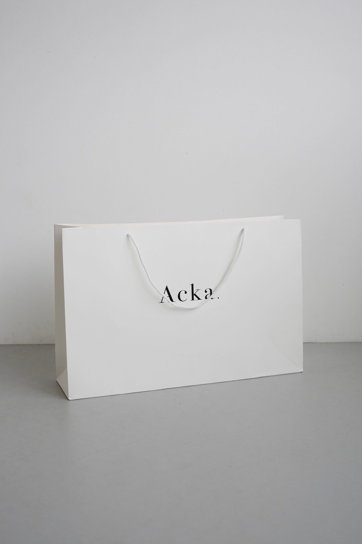 Acka. shopping bag