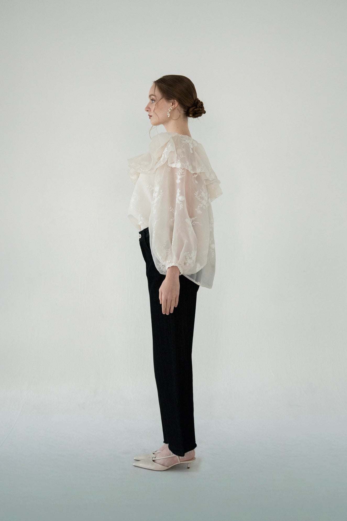 embroidery frill blouse – Acka online store