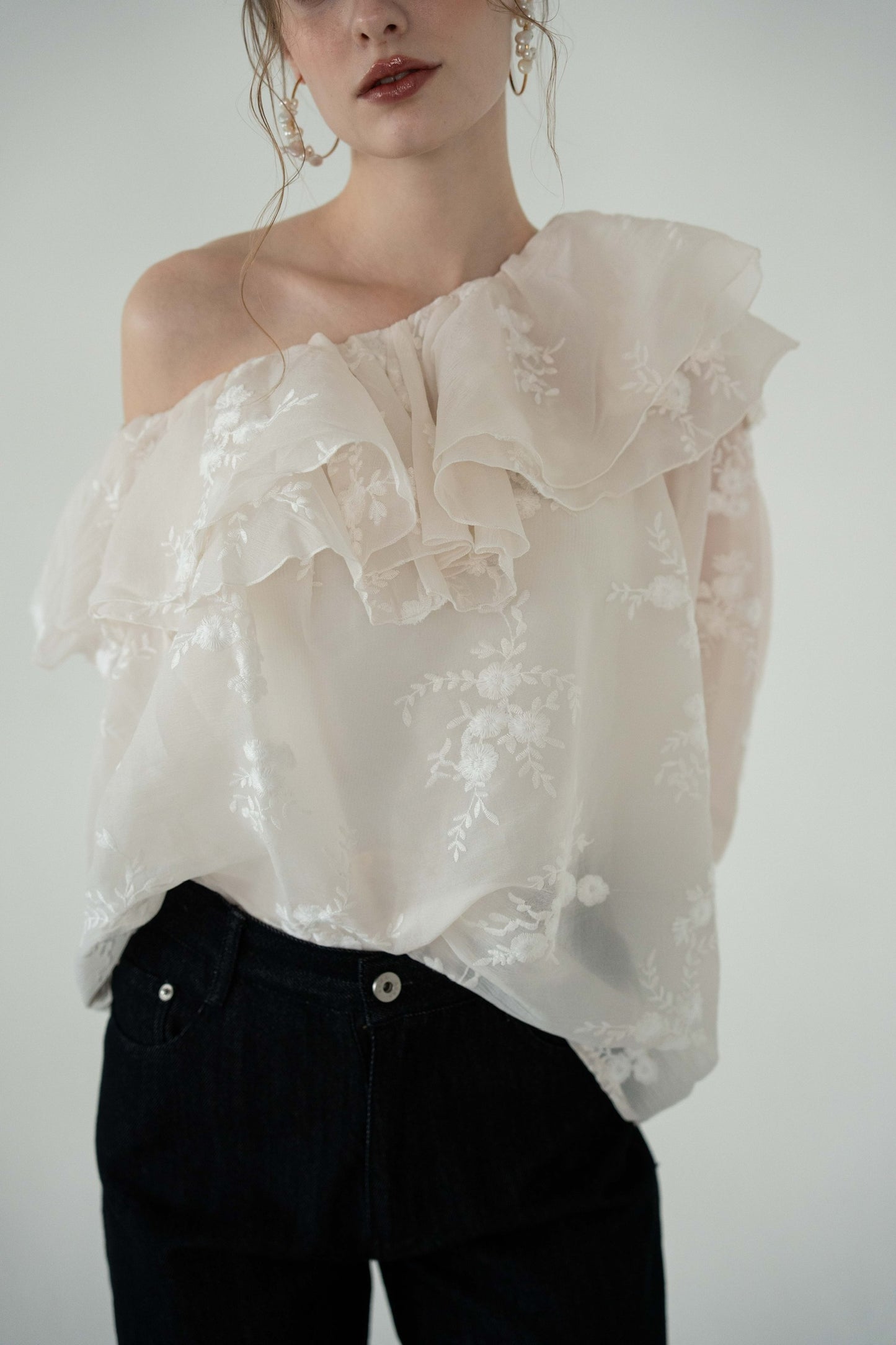 embroidery frill blouse
