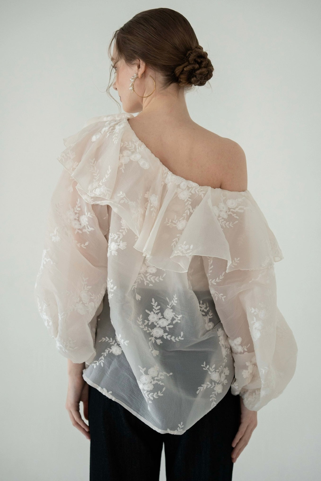 embroidery frill blouse – Acka online store