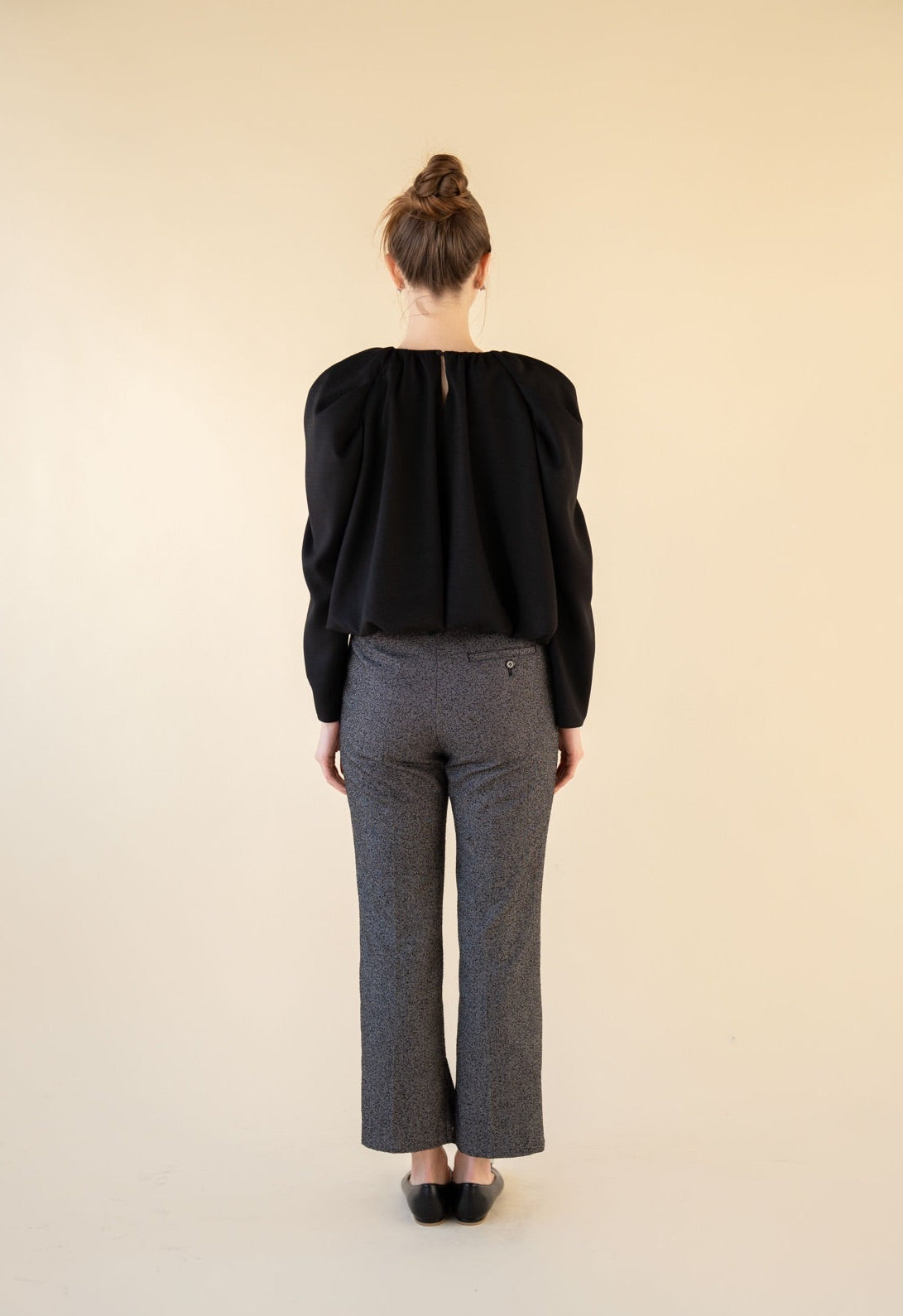 drape puff sleeve tops