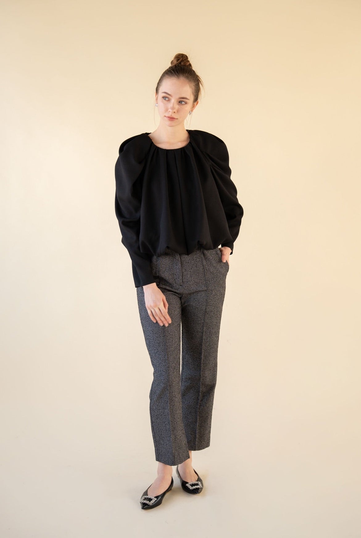 drape puff sleeve tops