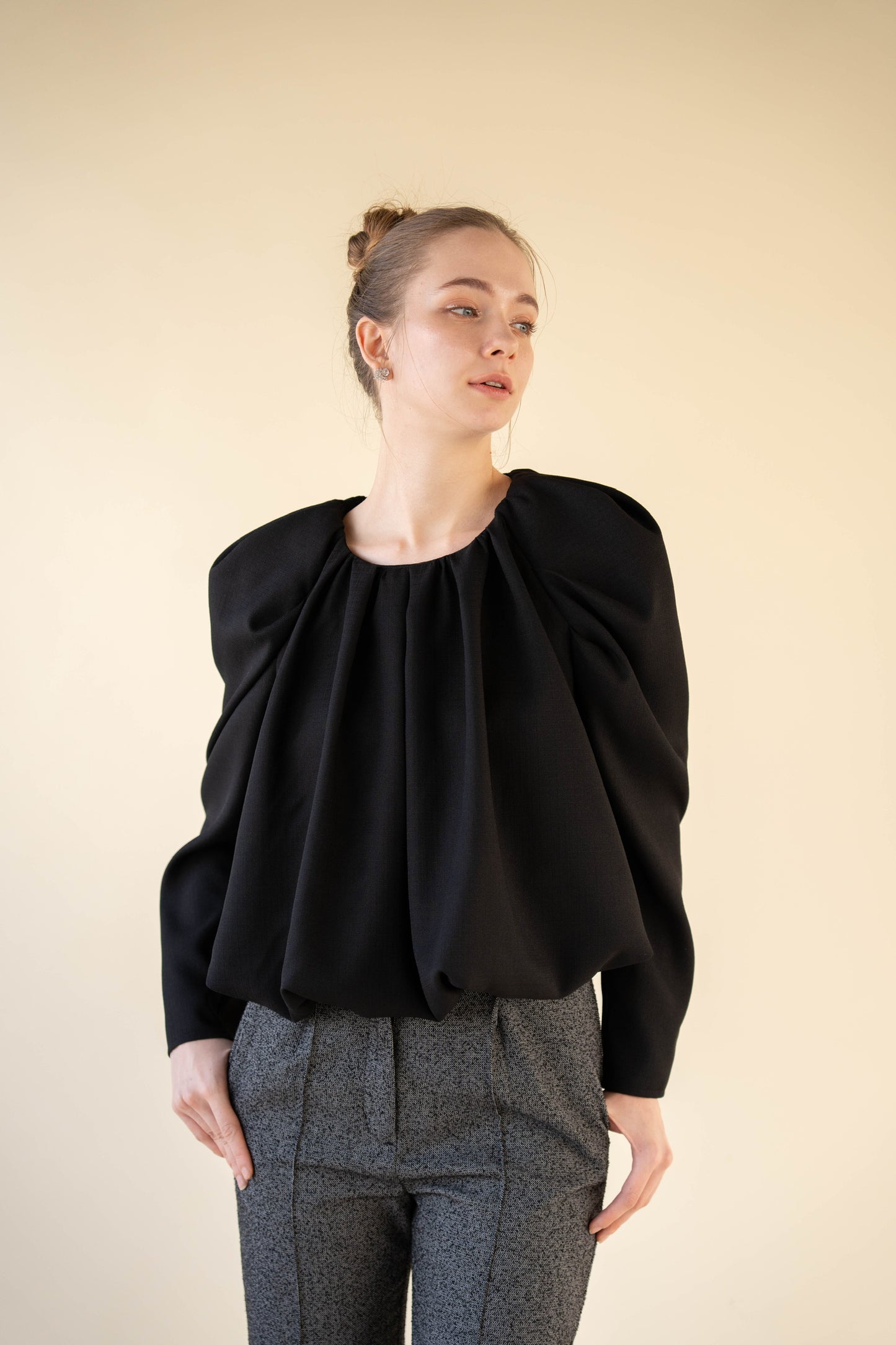 drape puff sleeve tops