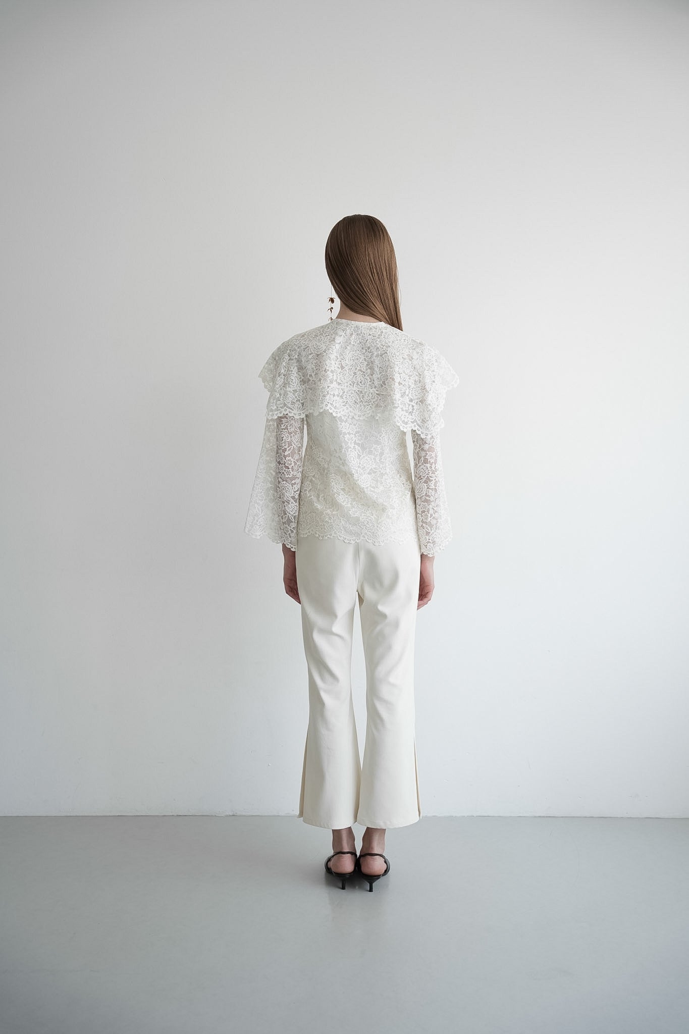 lace cape flare blouse