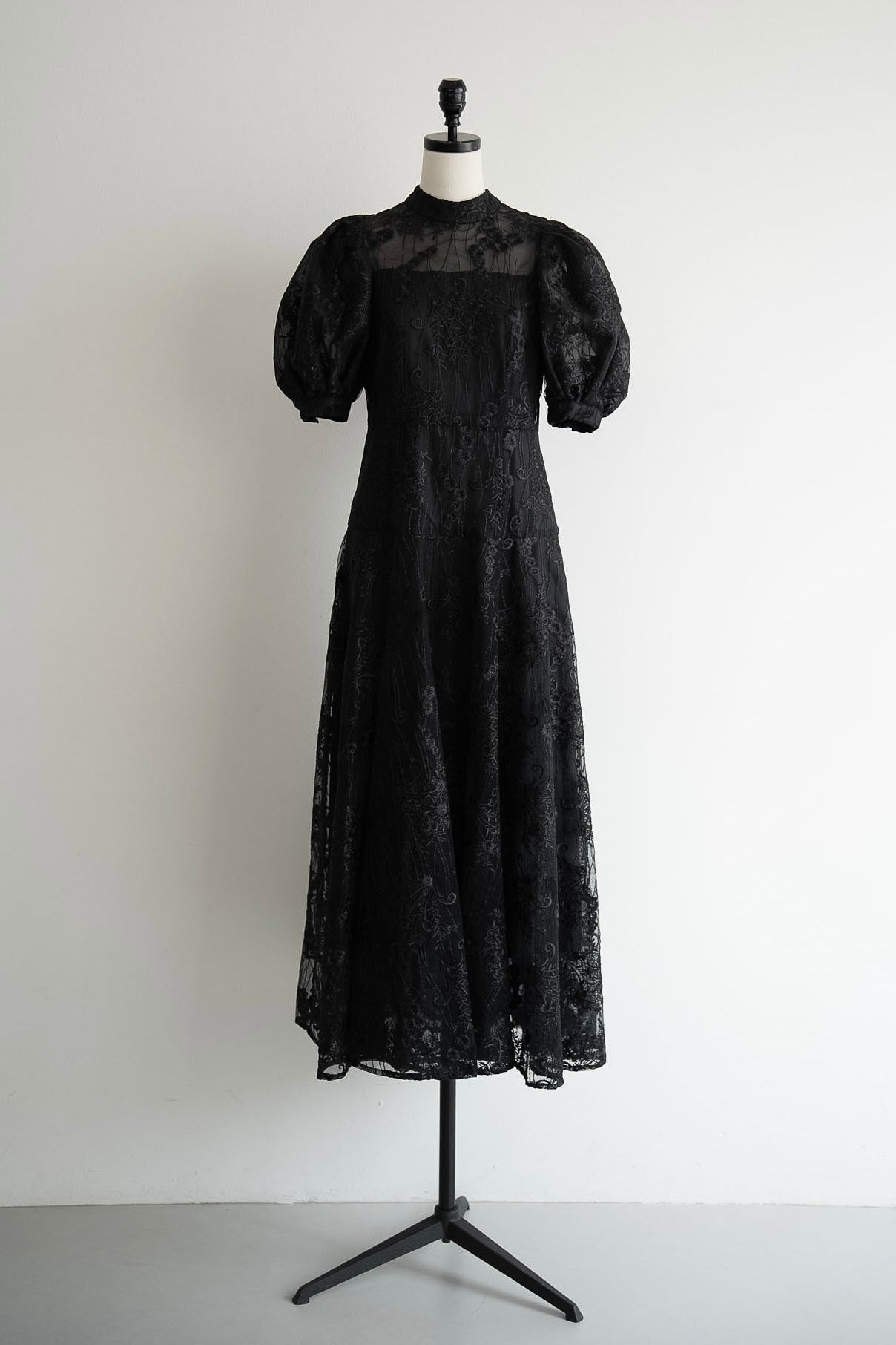 lace flare dress
