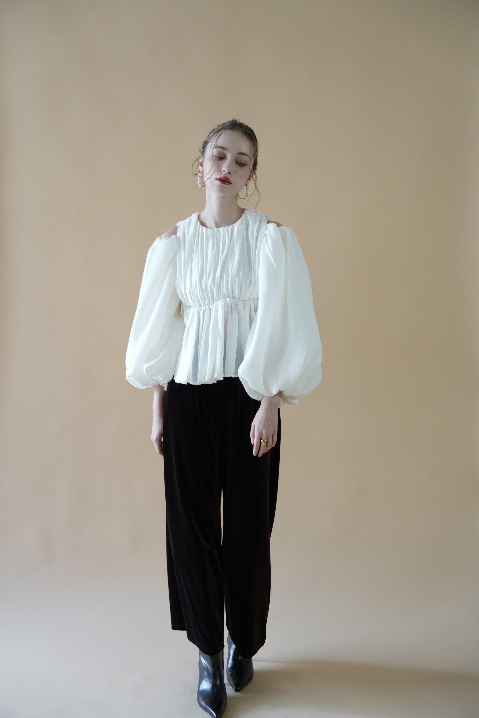 シャツ+ブラウス(長袖+七分) acka. flow volume blouse flow volume blouse – Acka online store