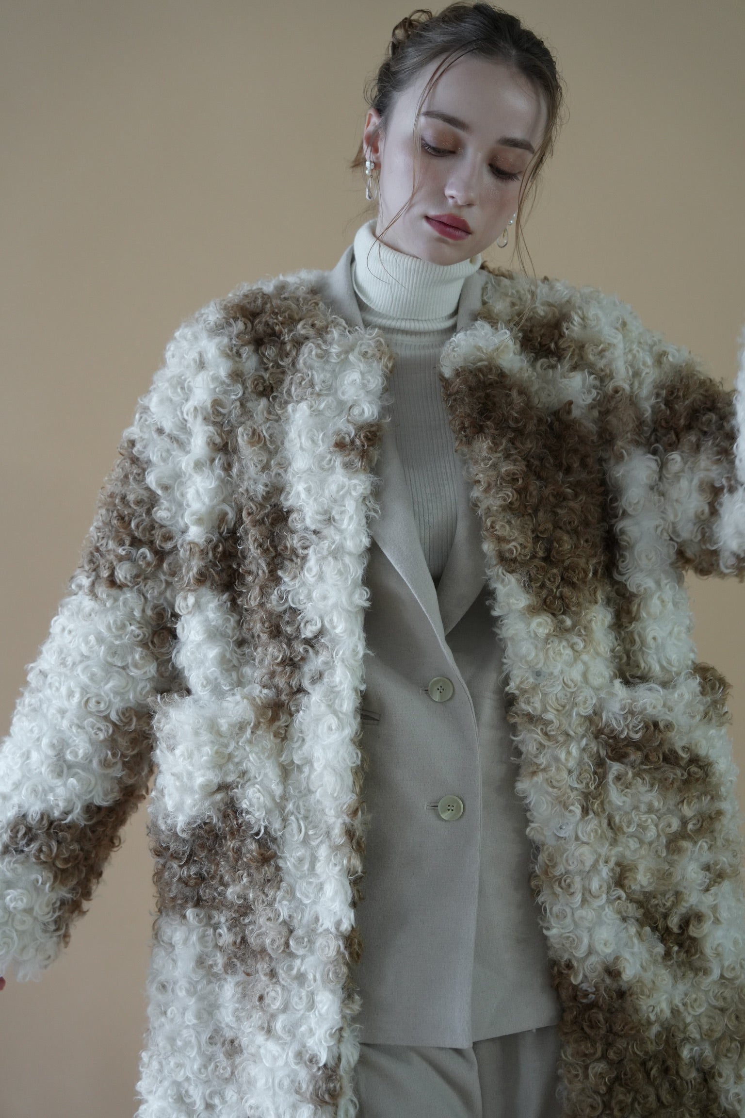 【新品・タグ付き 】Acka. curly mix fur coat curly mix fur coat – Acka online store