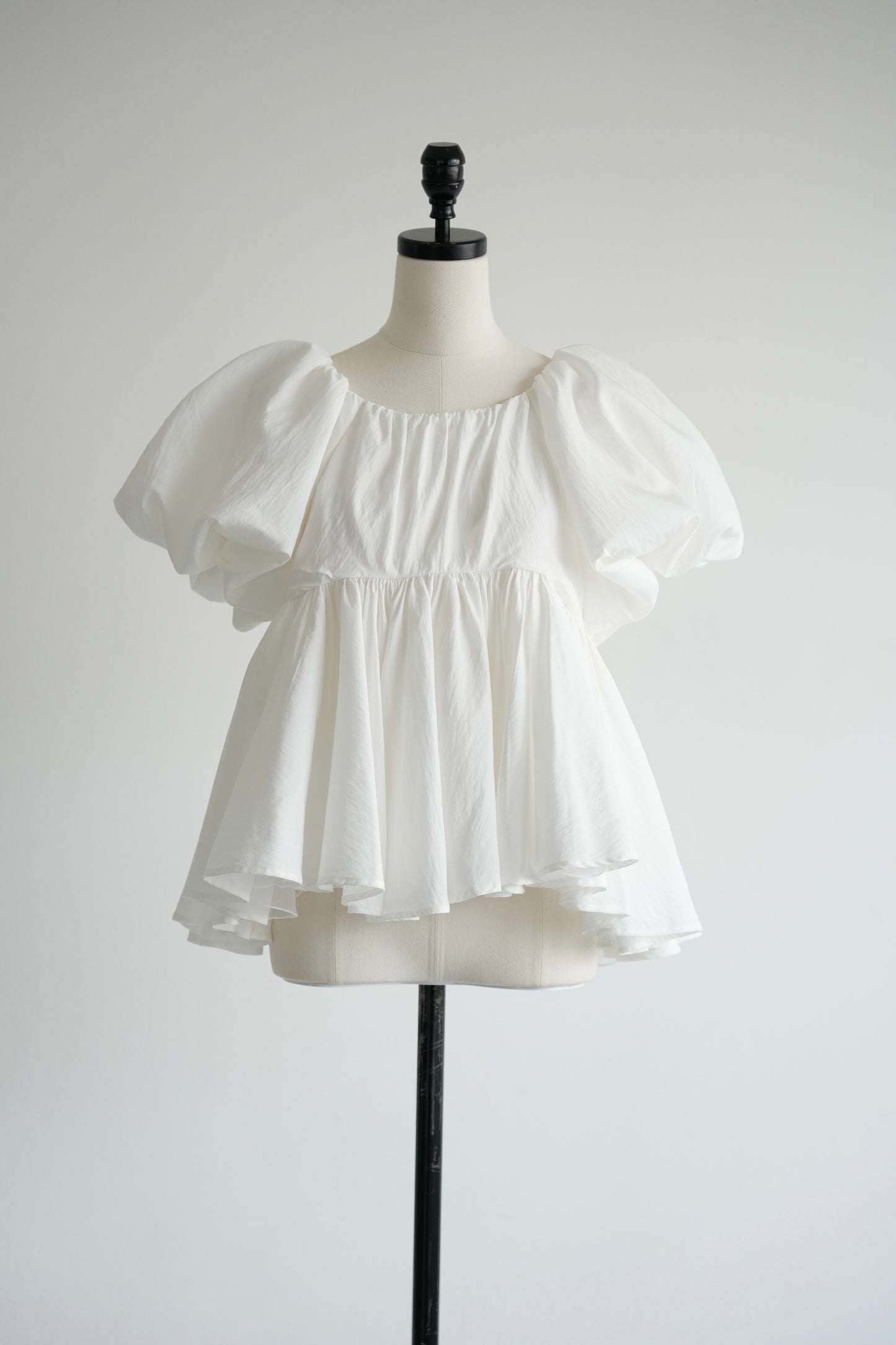 balloon peplum tops