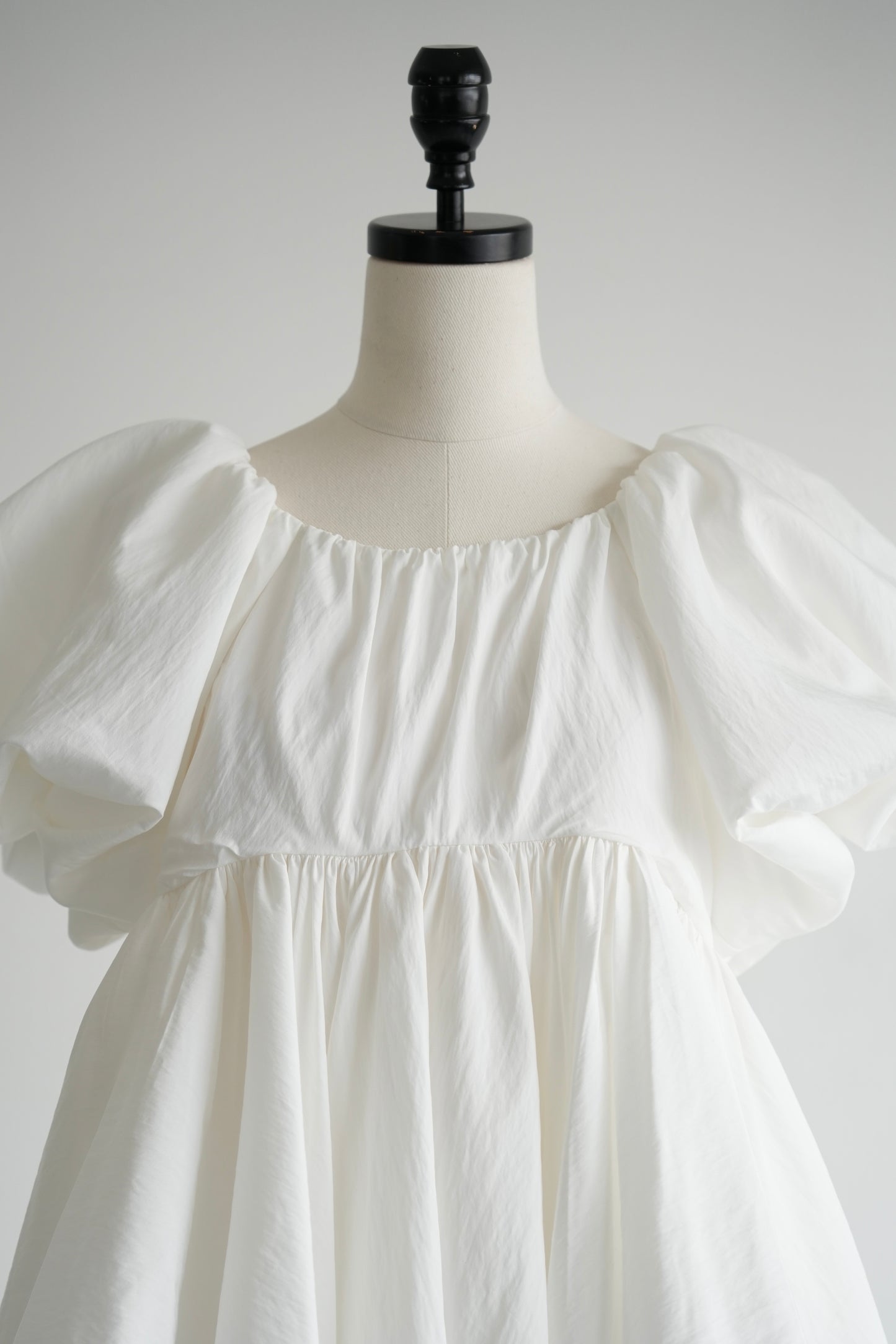 balloon peplum tops