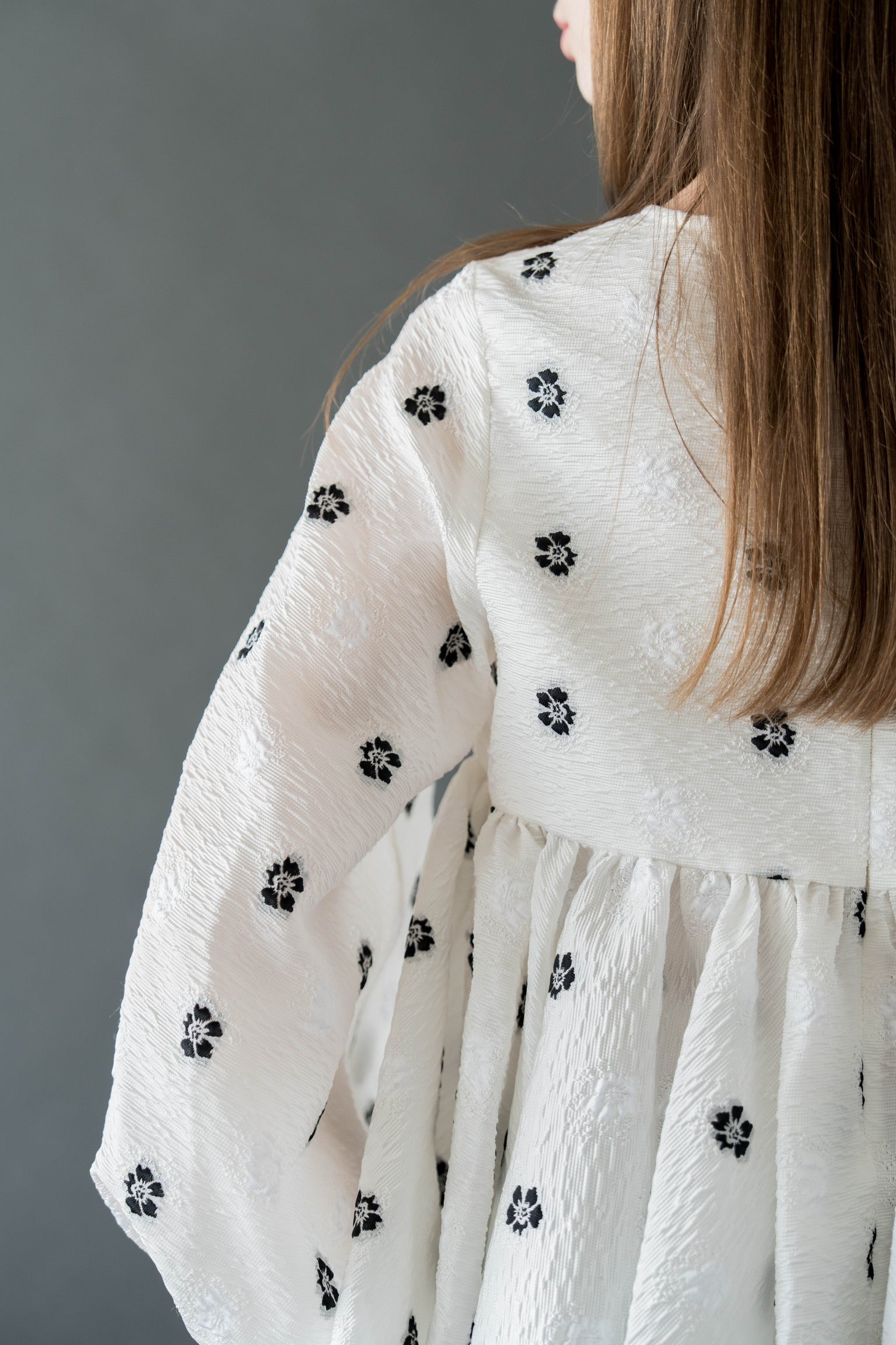 Acka. フラワーブラウス flower peplum blouse – Acka online store