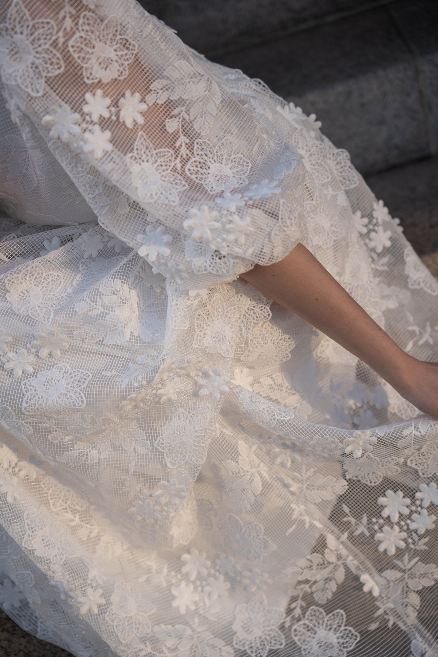 puff sleeve volume one-piece