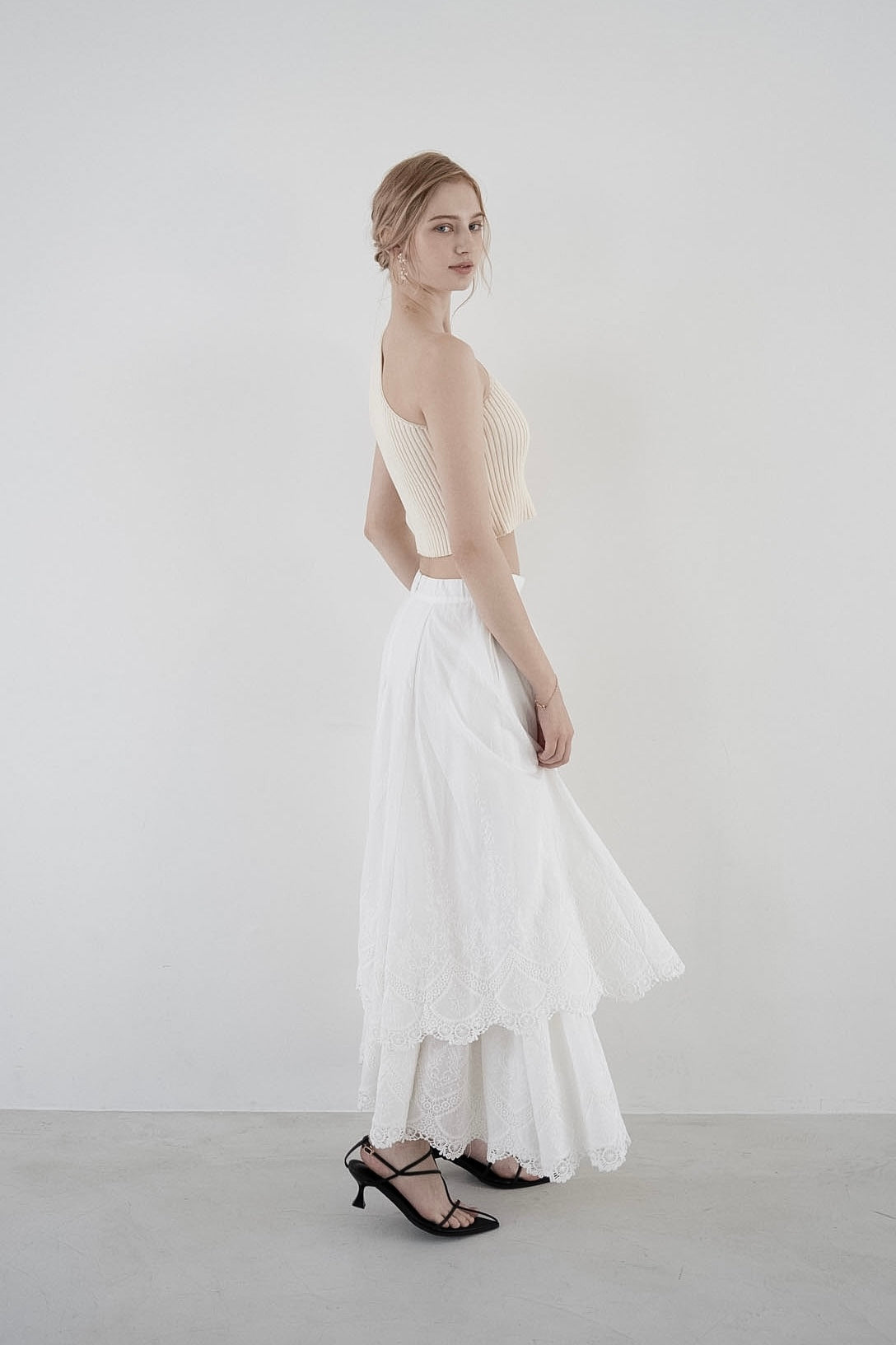 lace tiered volume skirt