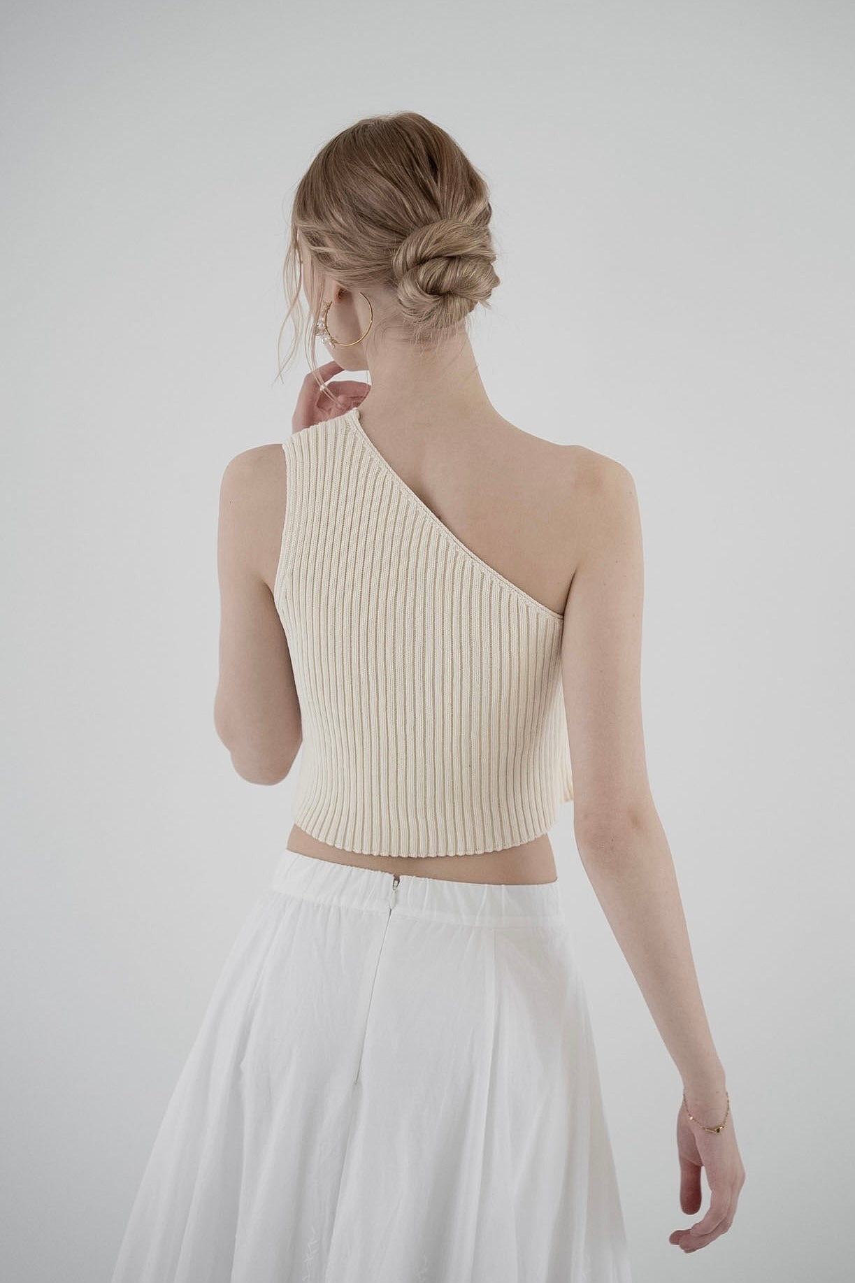 one shoulder rib knit