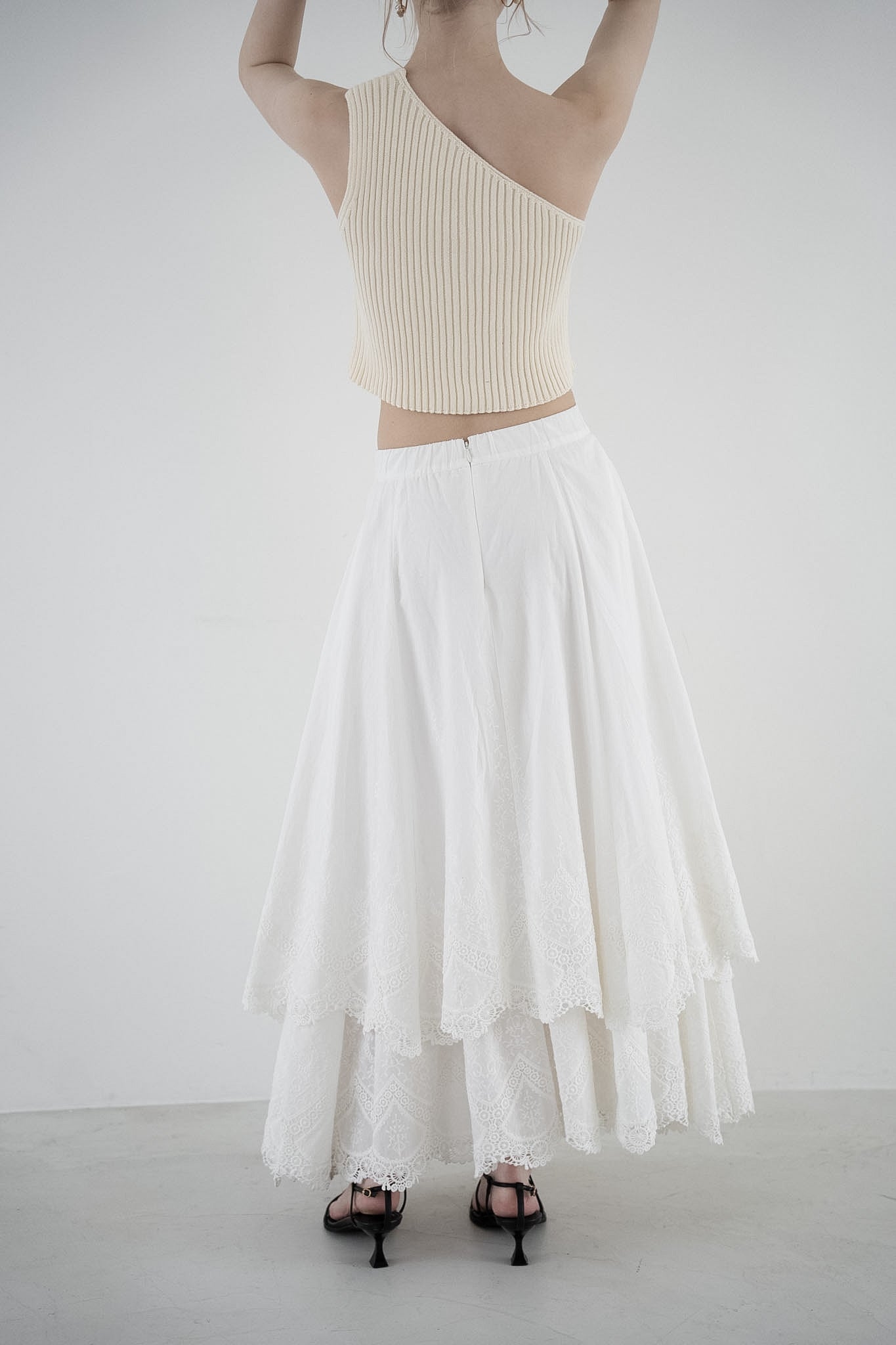 lace tiered volume skirt