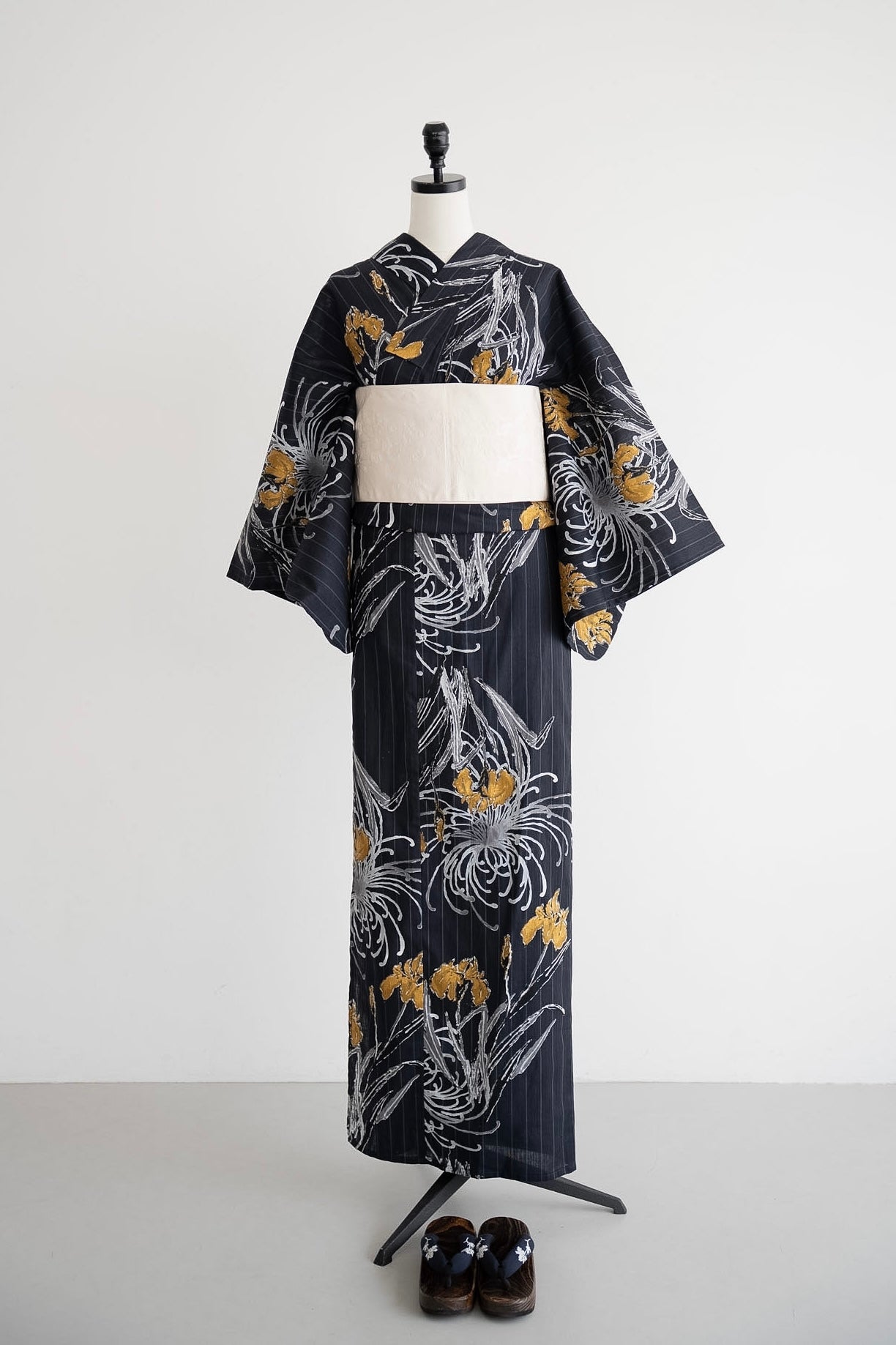 [Acka.×utatane]  菖蒲と糸菊 navy 浴衣4set