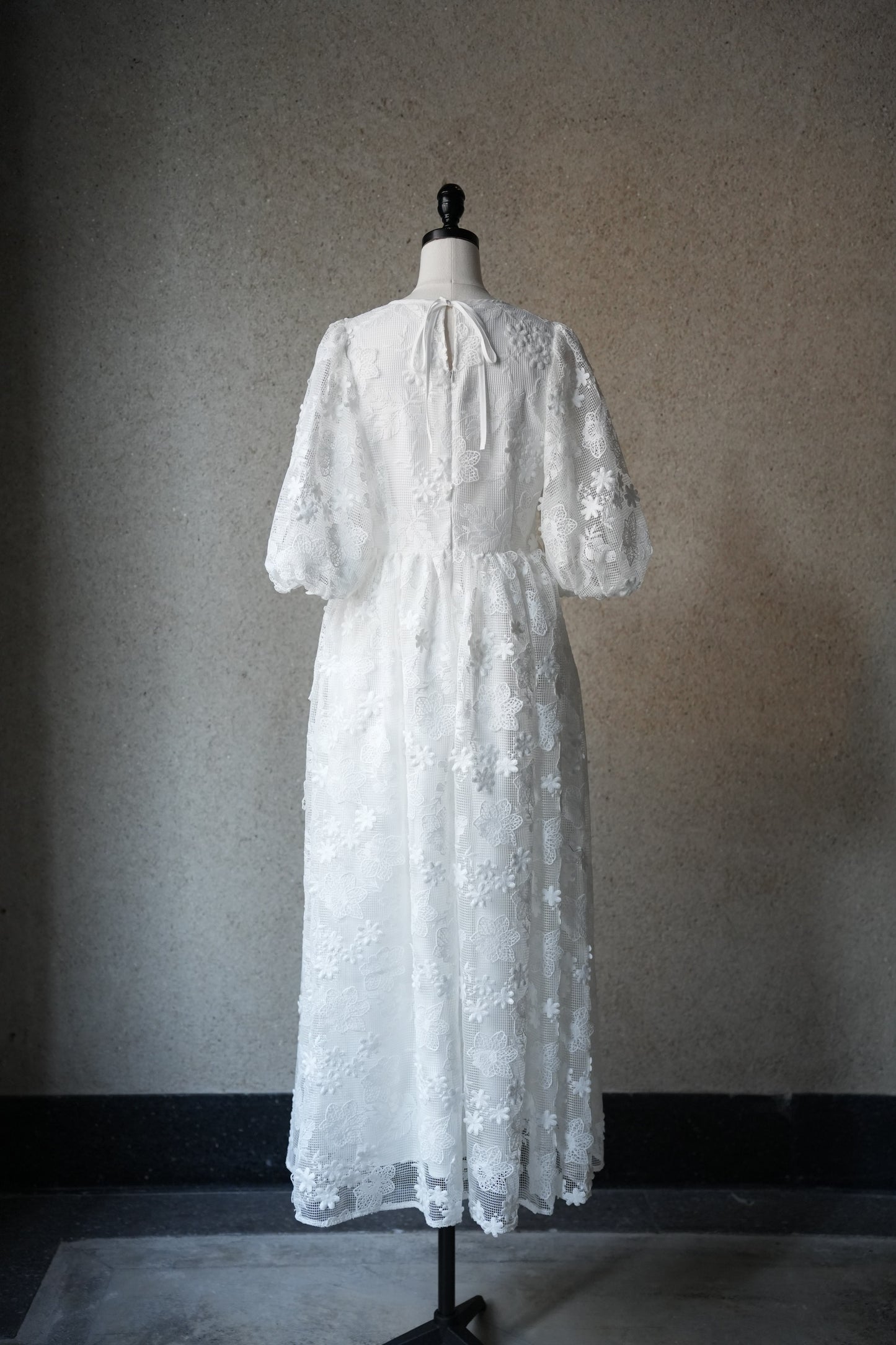 puff sleeve volume one-piece