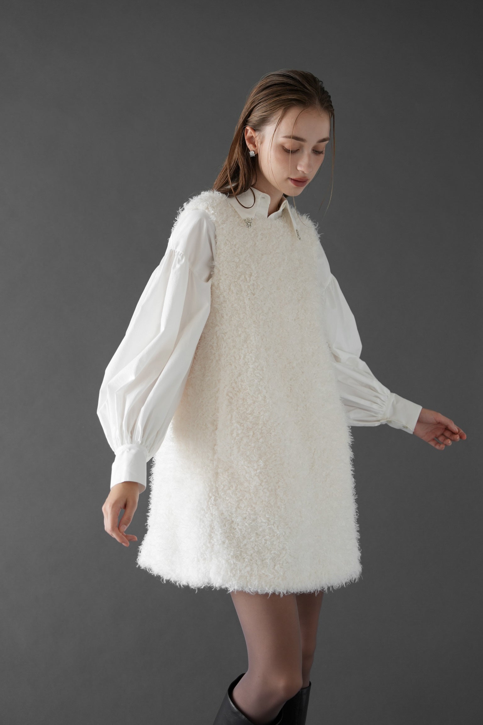 fur vest one-piece Acka． fur vest one-piece – Acka online store