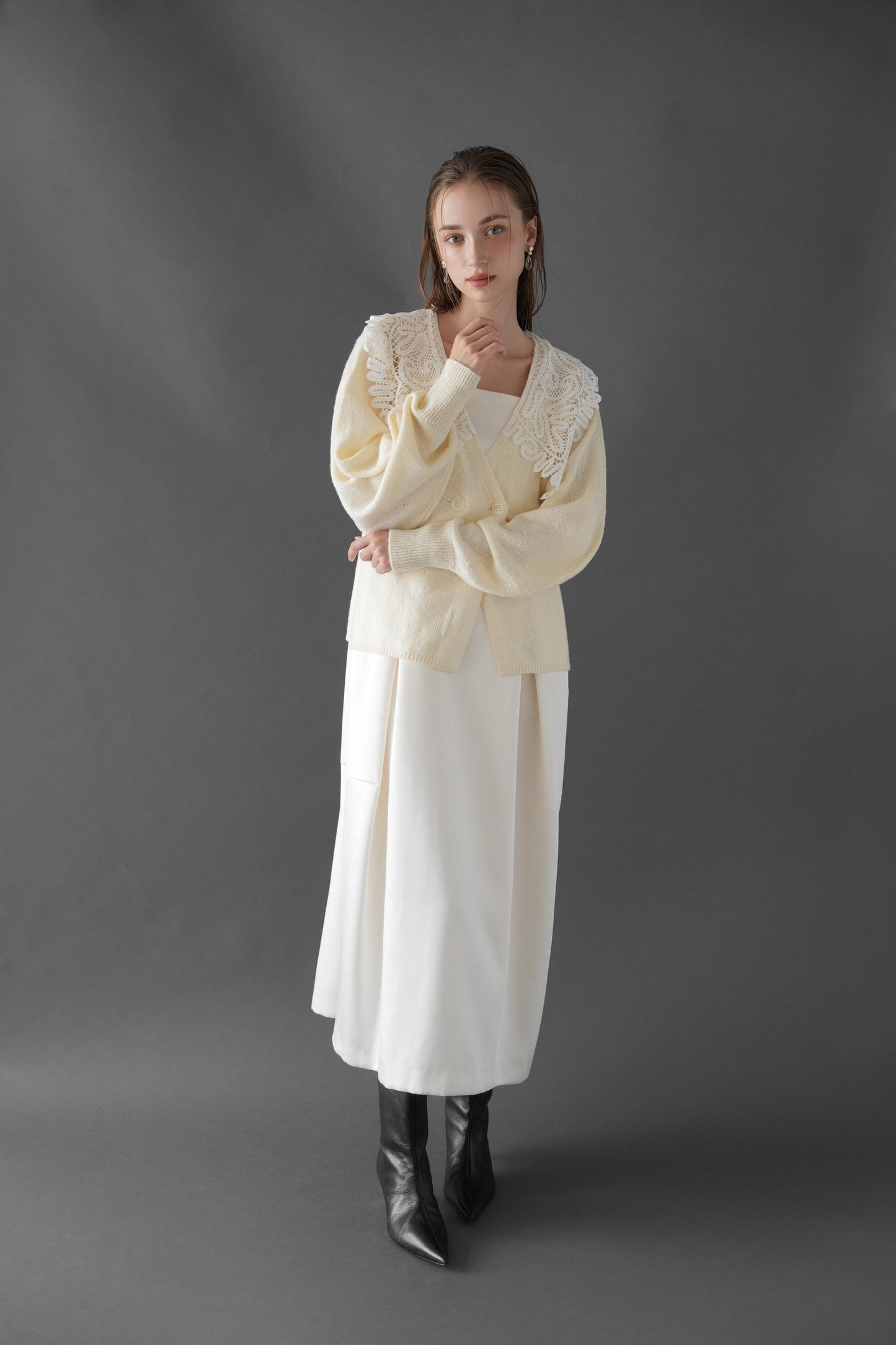 lace collar knit cardigan