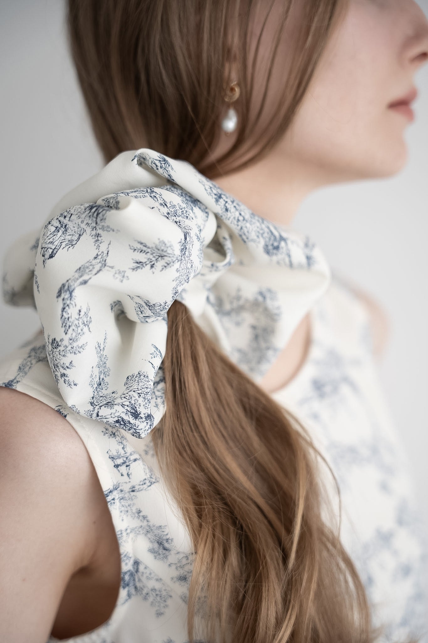 botanical hair scrunchie