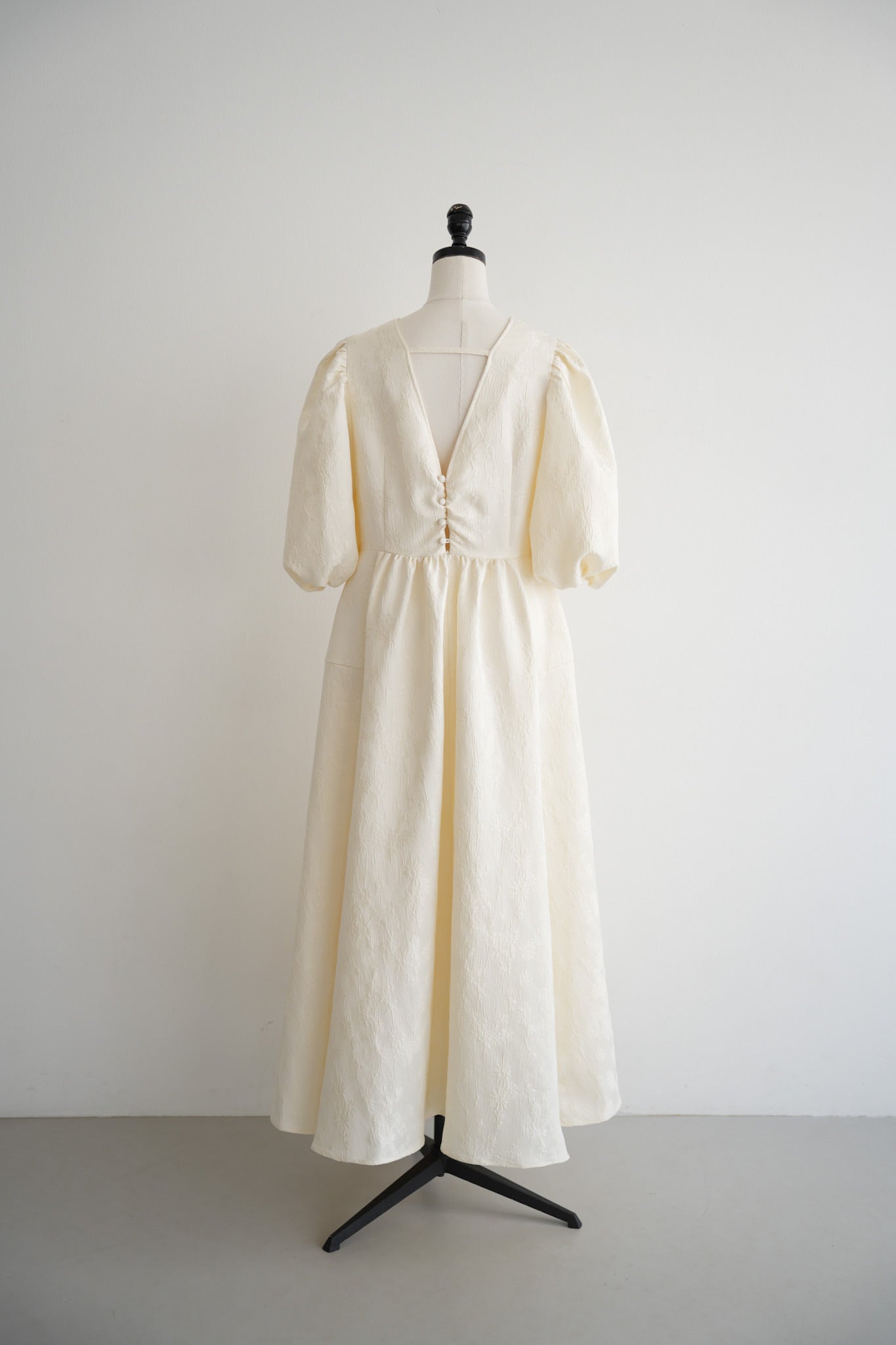 puff sleeve flare one-piece