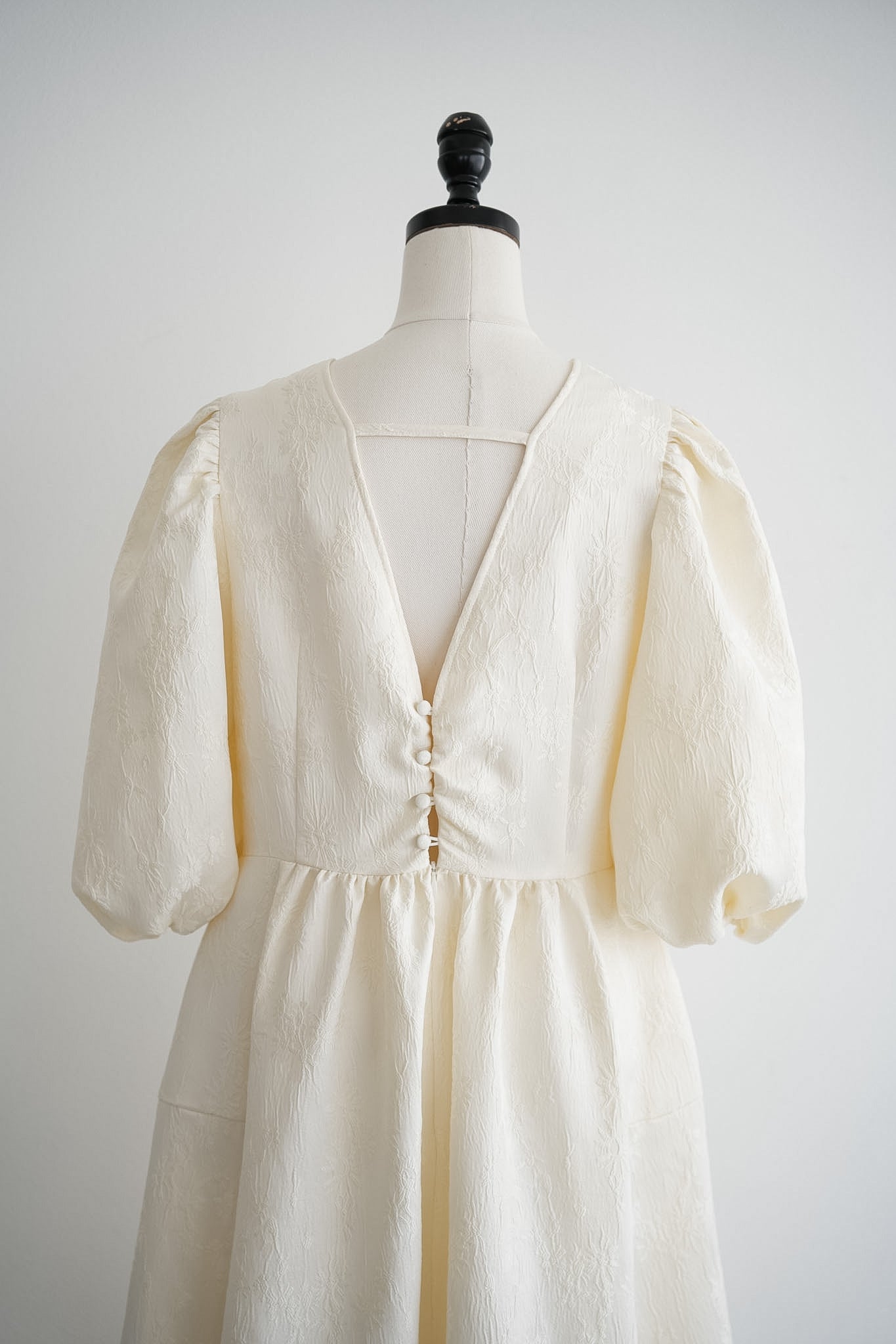 puff sleeve flare one-piece