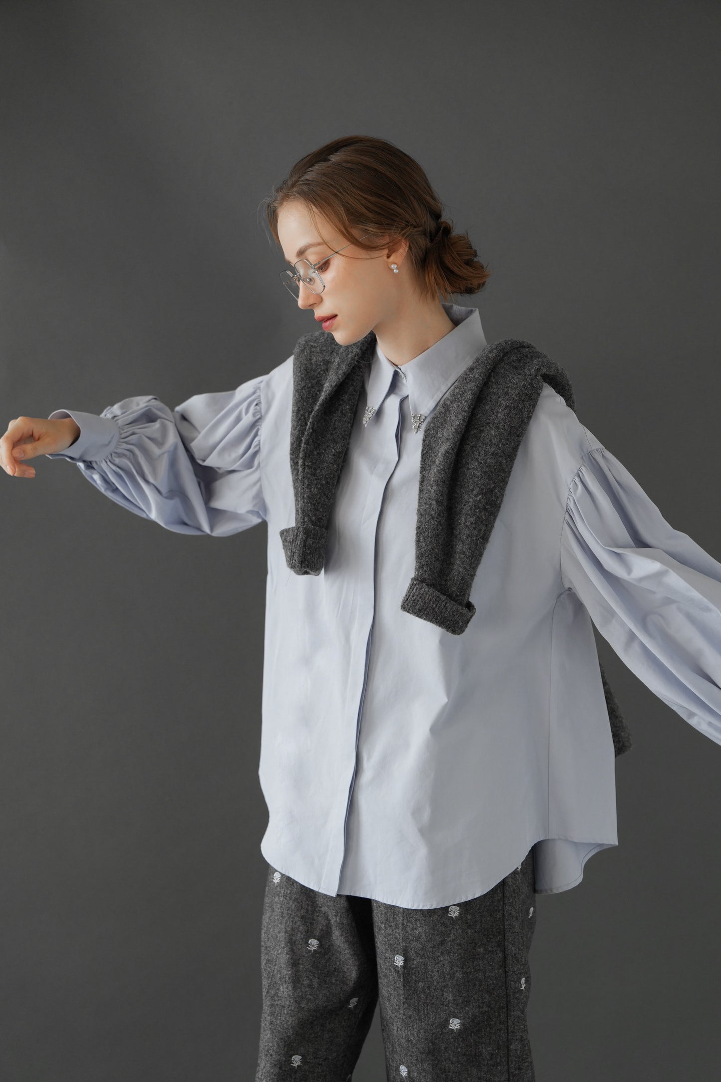 bijou collar volume shirt