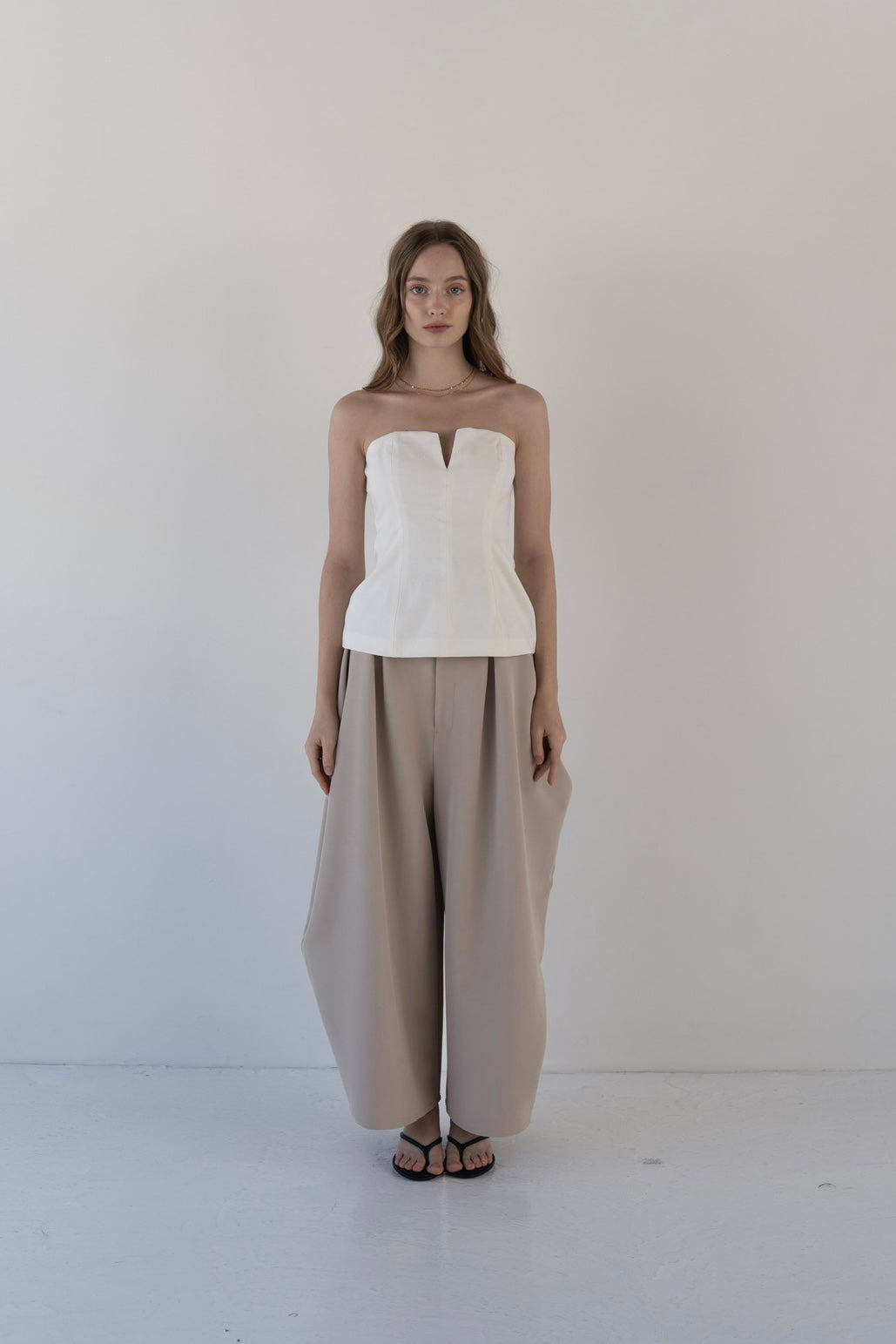 cocoon tuck pants – Acka online store