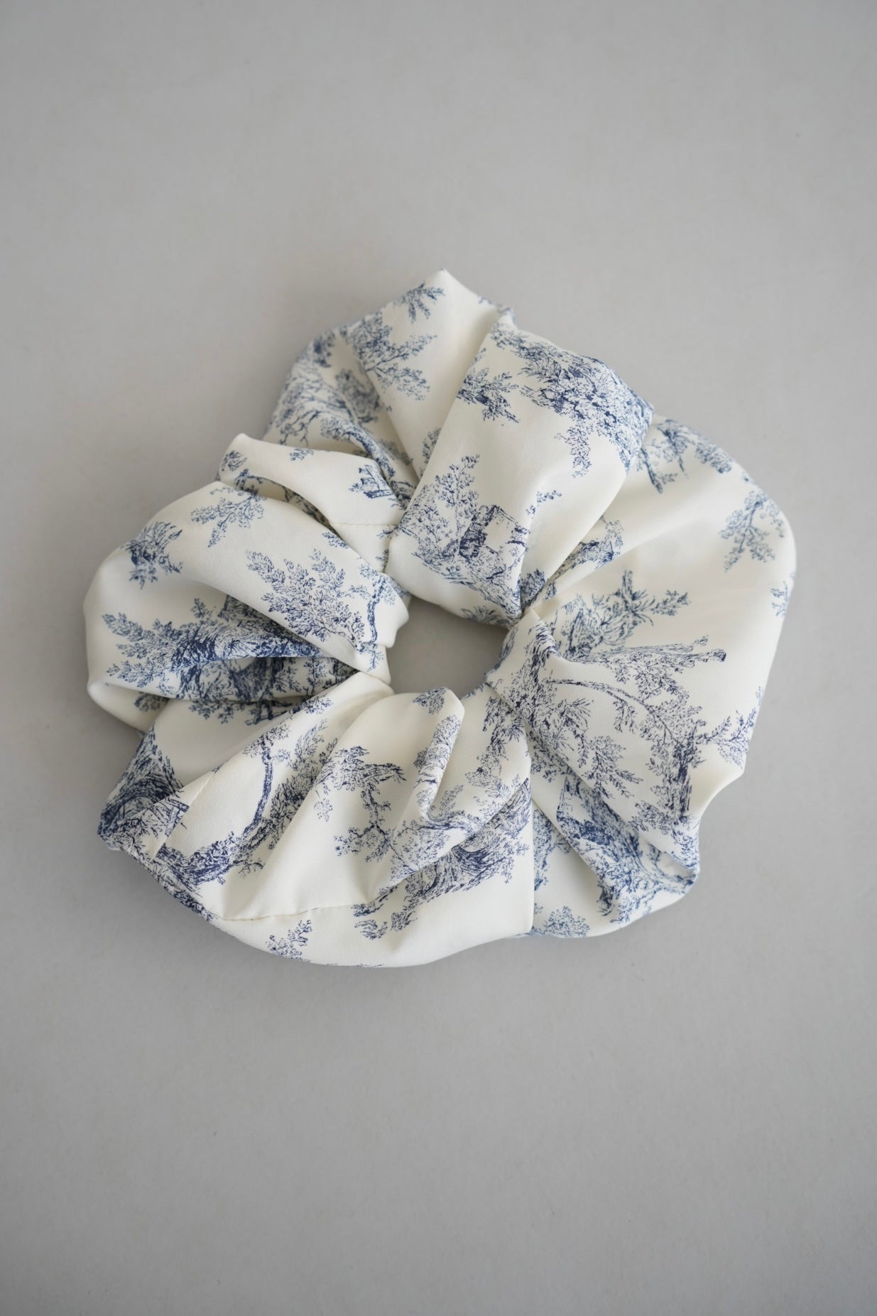 botanical hair scrunchie