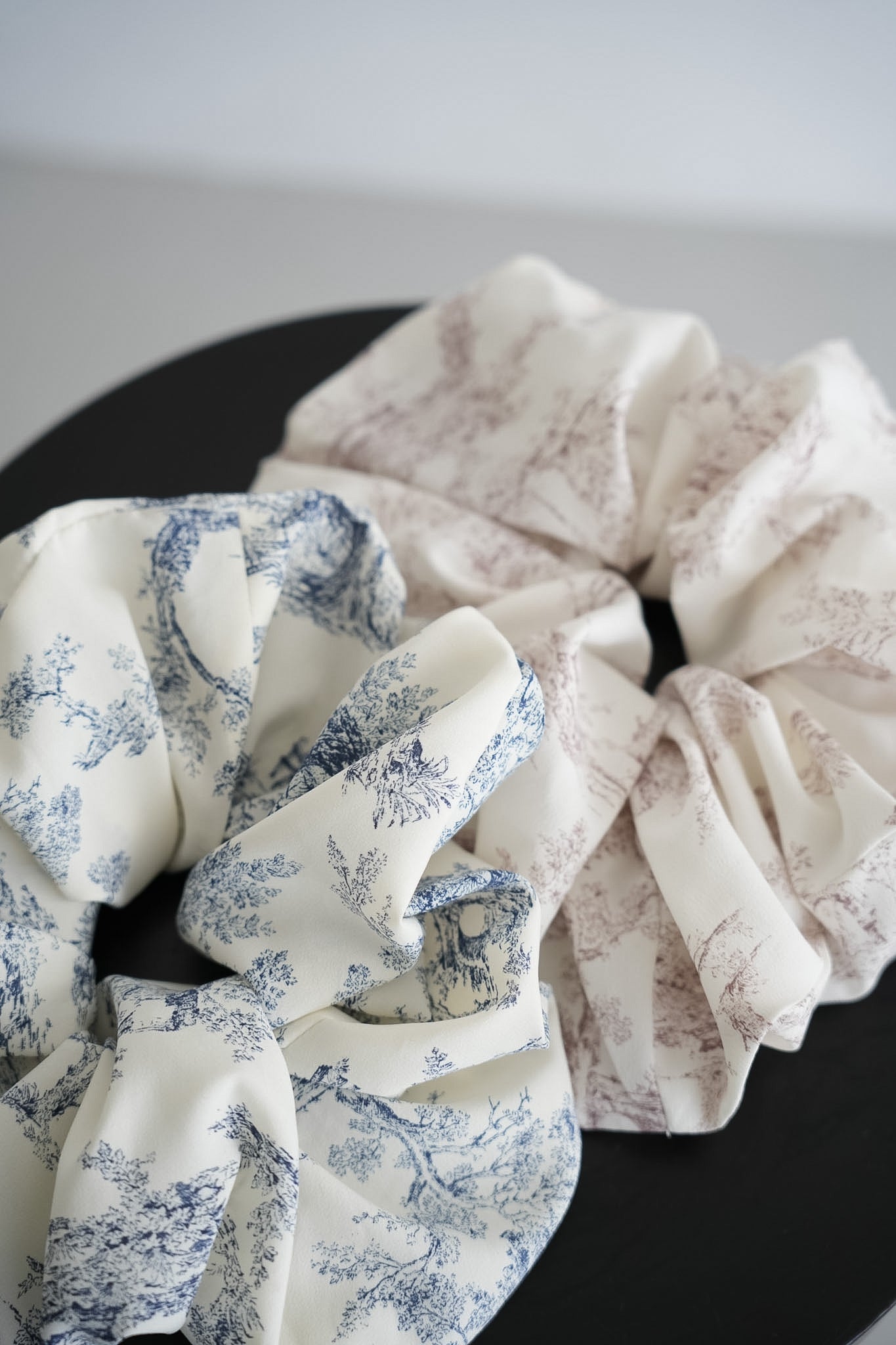 botanical hair scrunchie