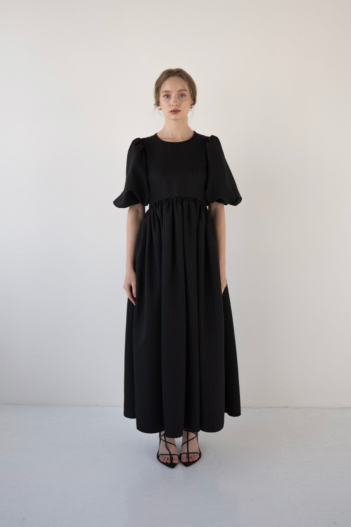 puff sleeve volume one-piece