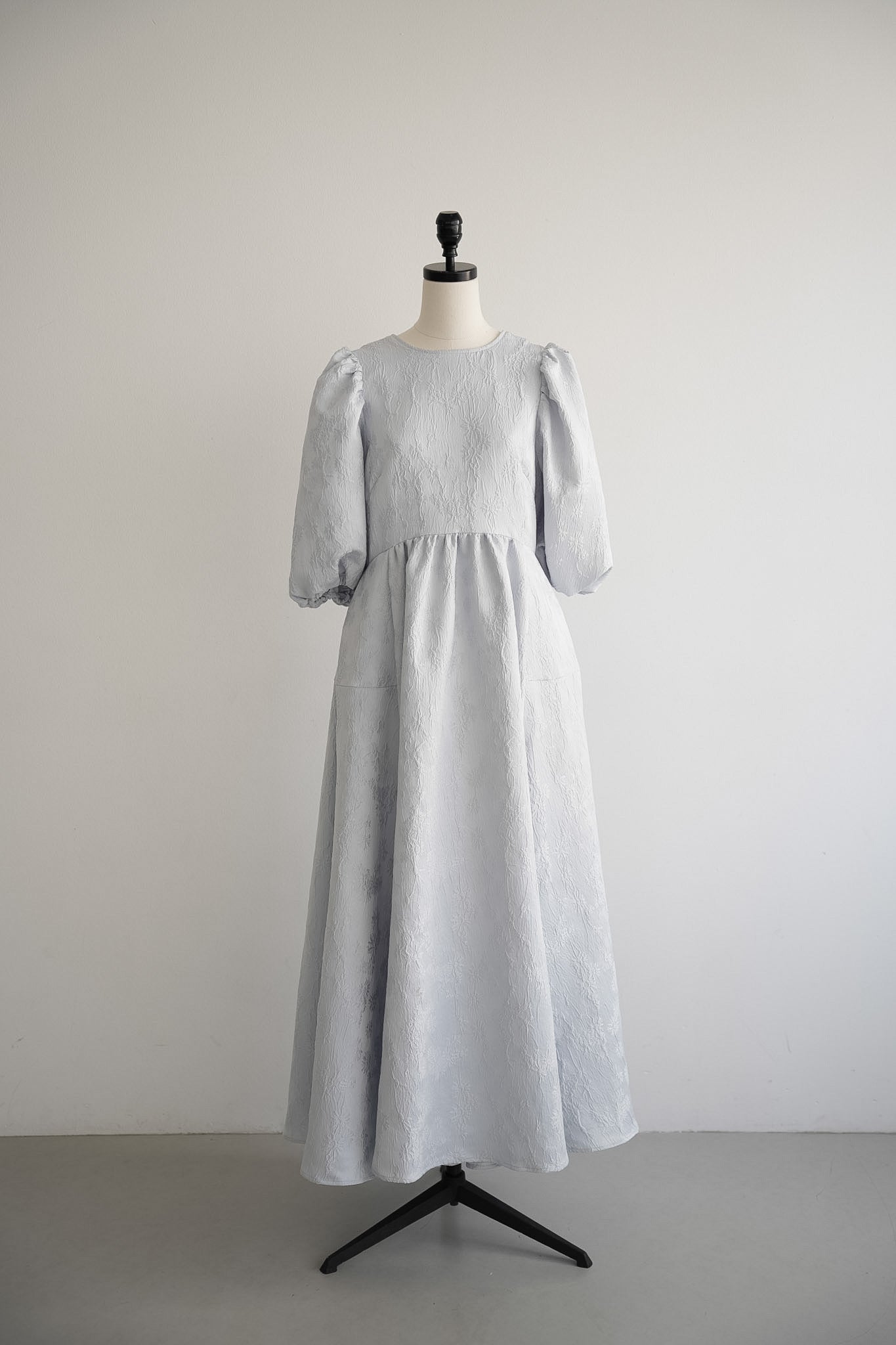 puff sleeve flare one-piece