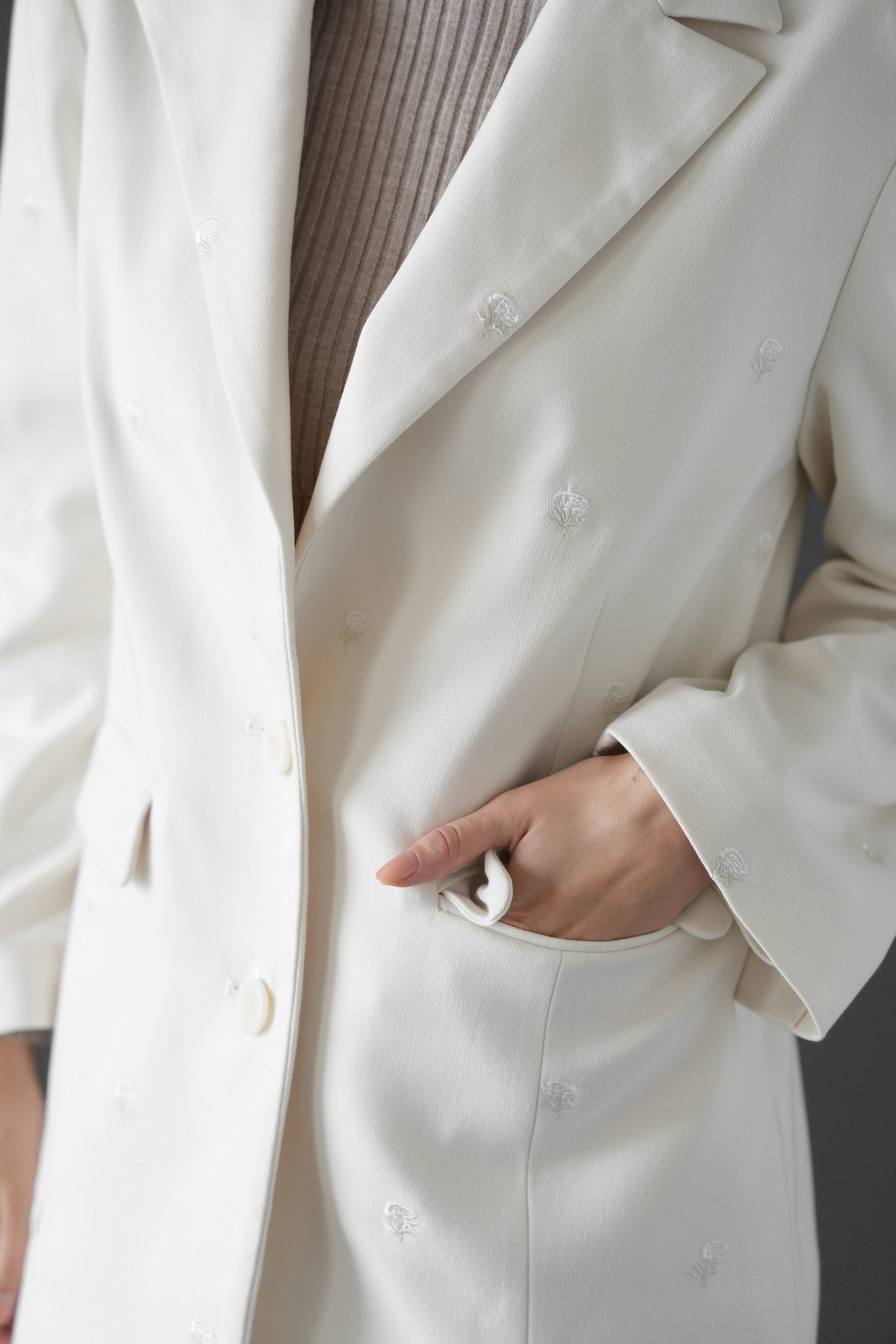 embroidery tailored jacket