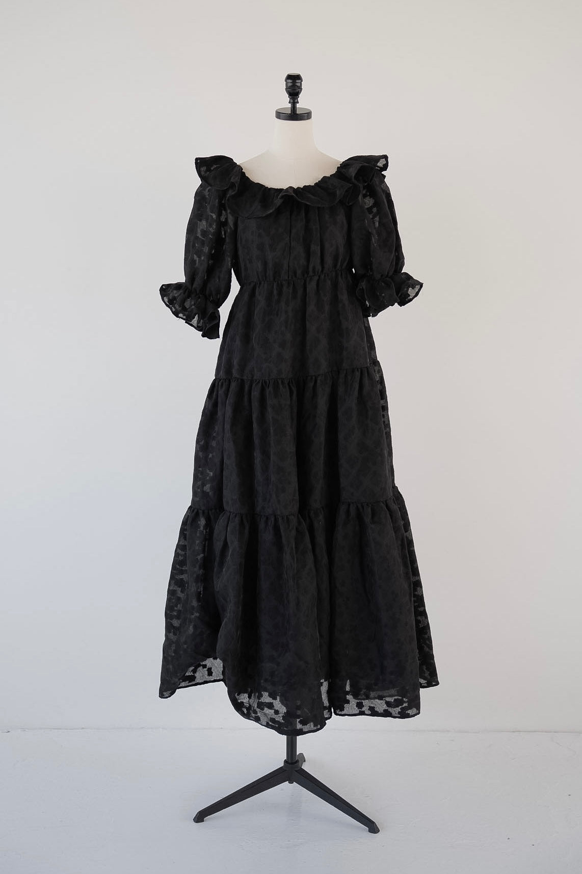 frill collar tiered one-piece