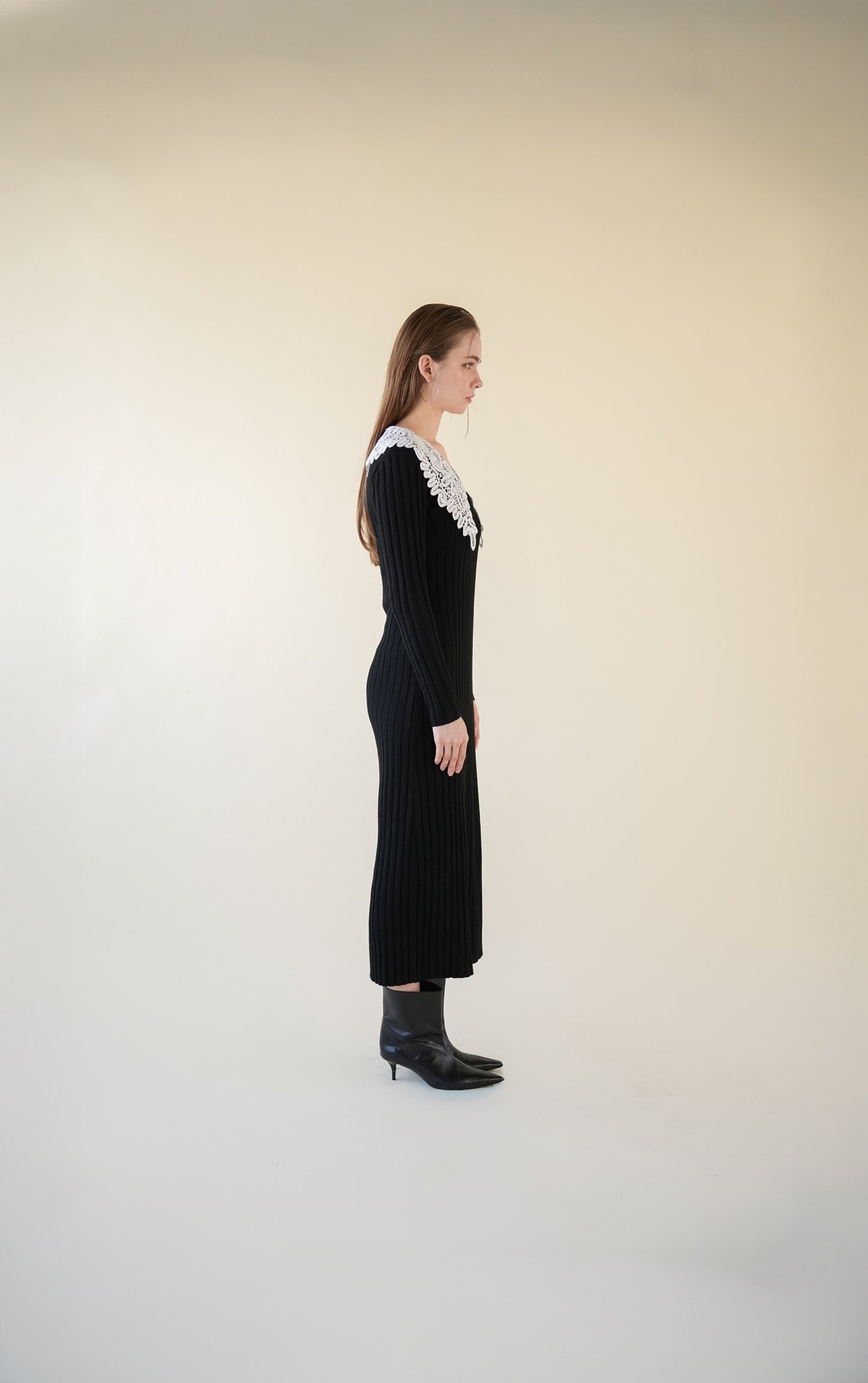 lace collar knit one-piece