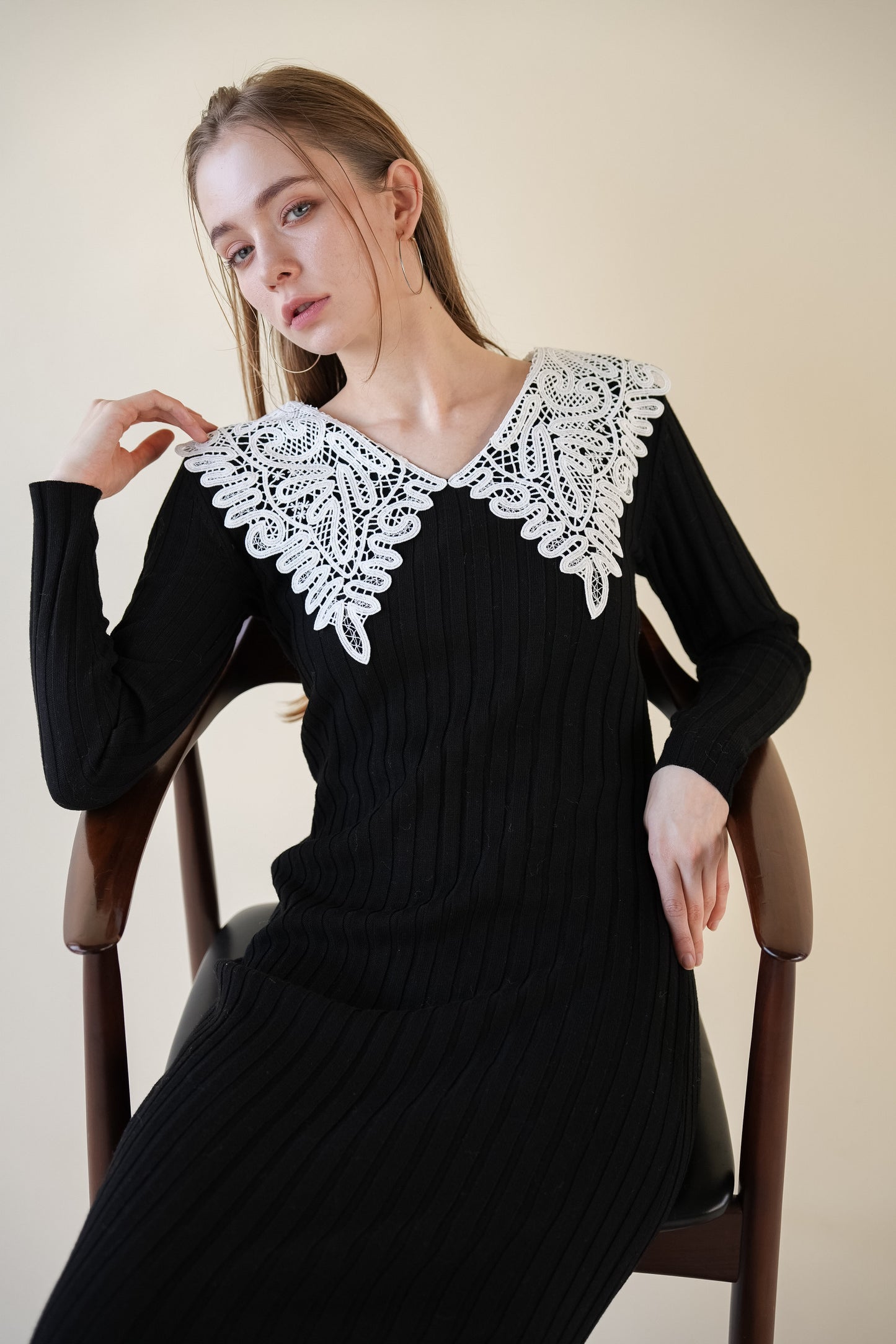 lace collar knit one-piece