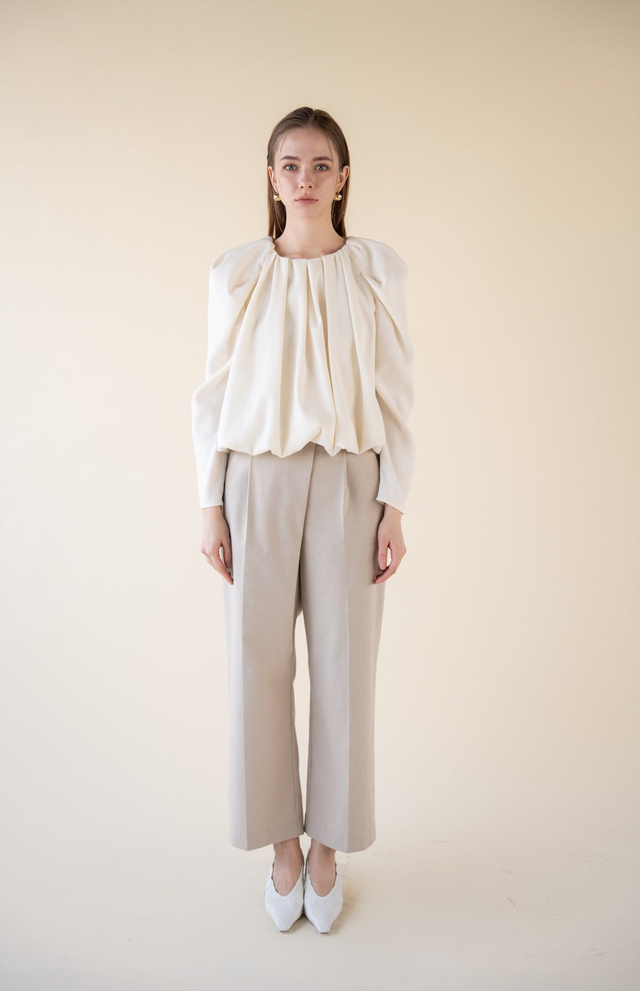 drape puff sleeve tops