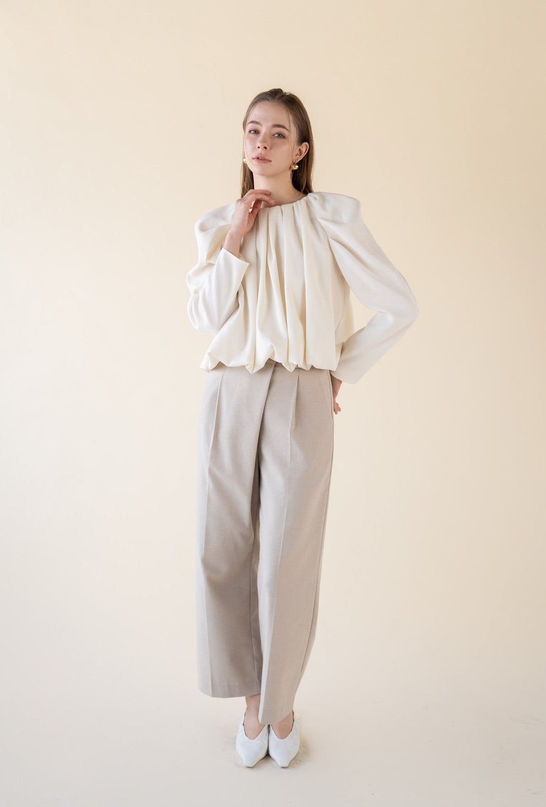 drape puff sleeve tops