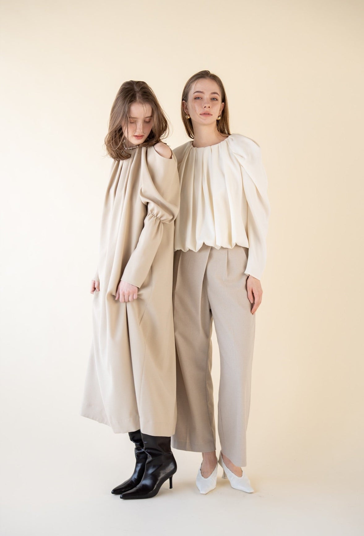 drape puff sleeve tops