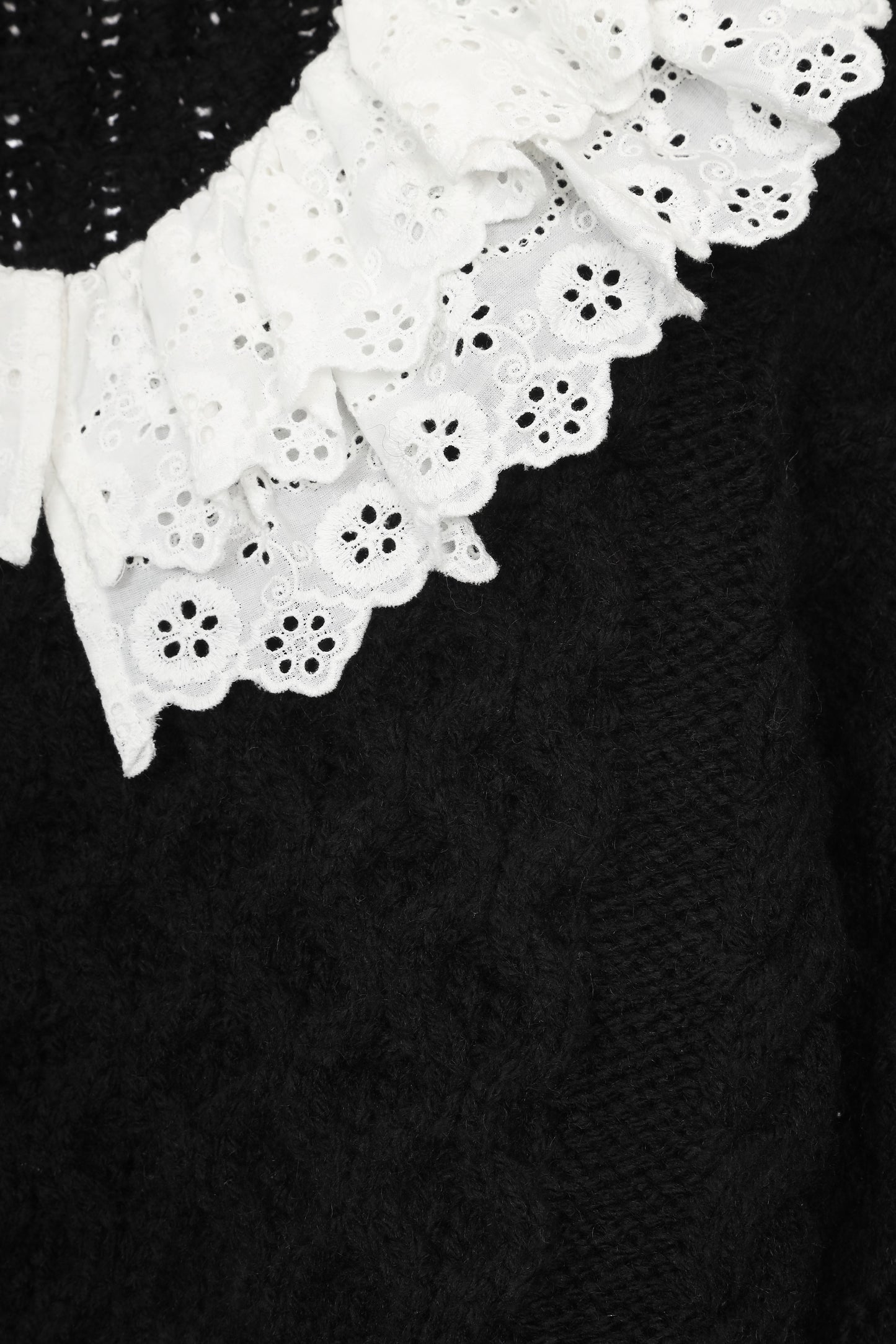 double lace cable knit