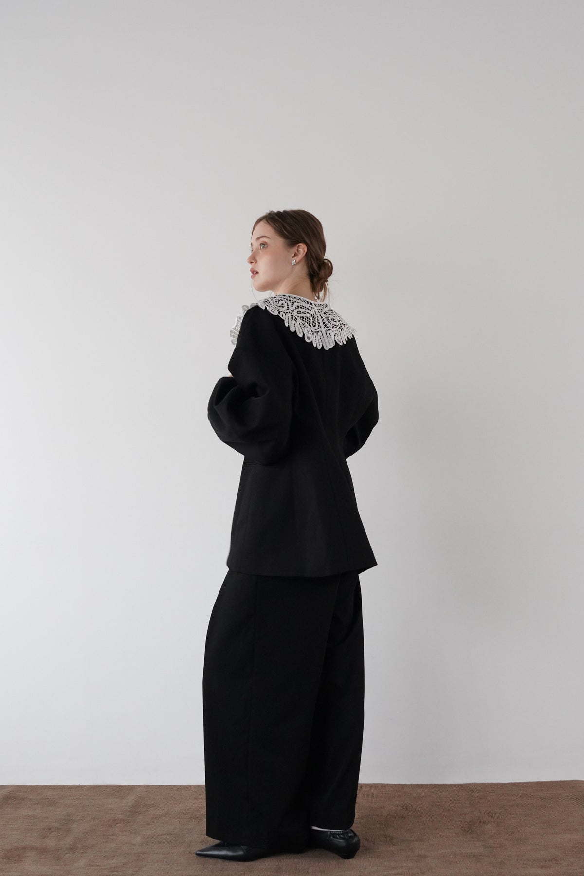 lace collar jacket