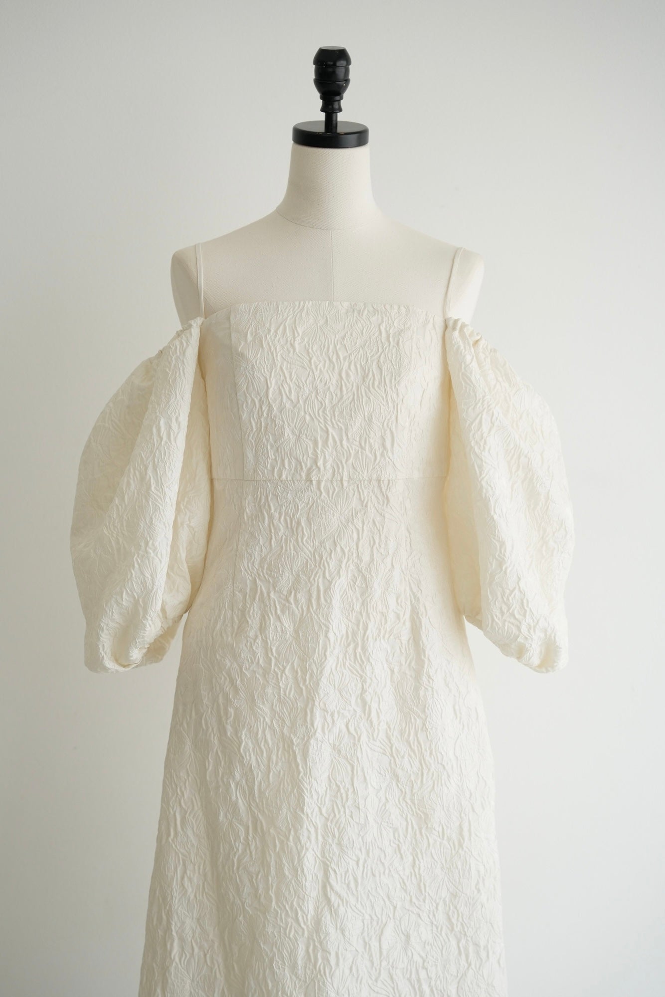 jacquard puff sleeve one-piece