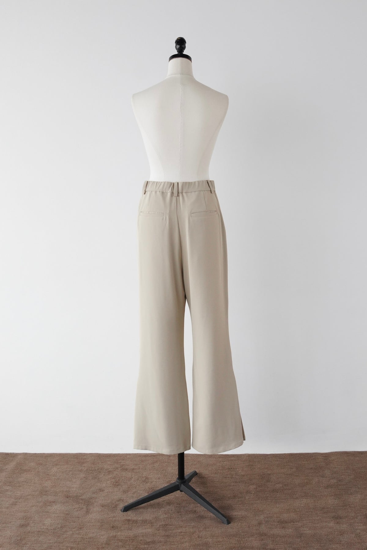 soft flare semi pants