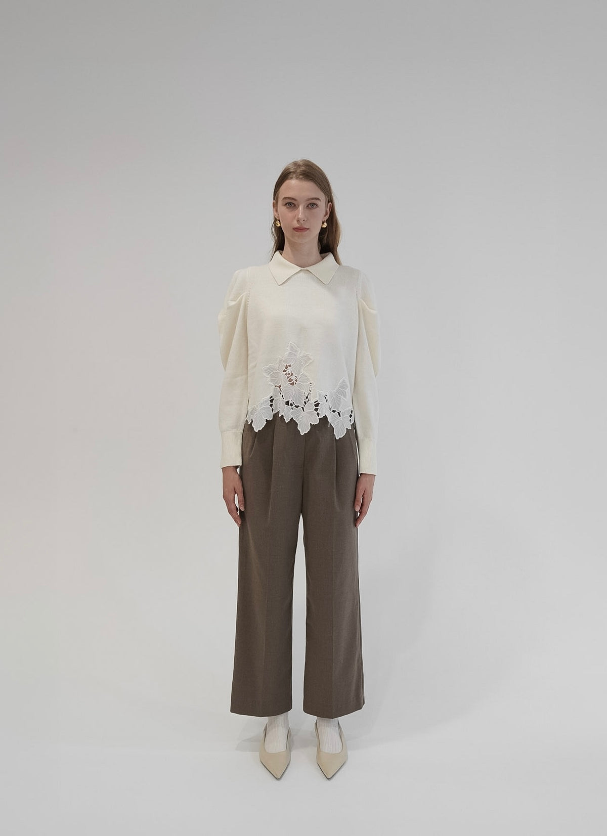 lace hem collar knit